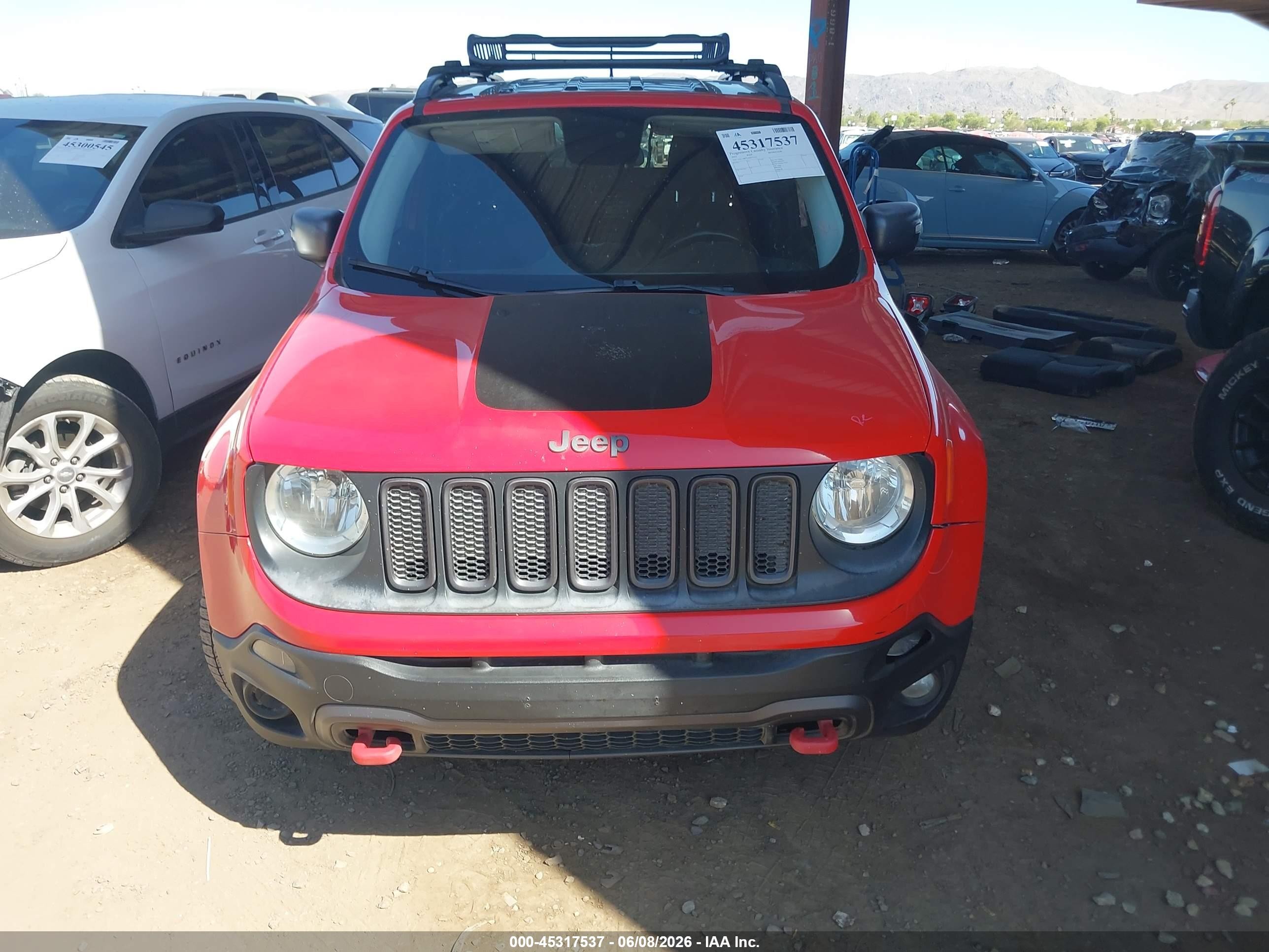 2015 Jeep Renegade Trailhawk Orange vin: ZACCJBCTXFPC01533
