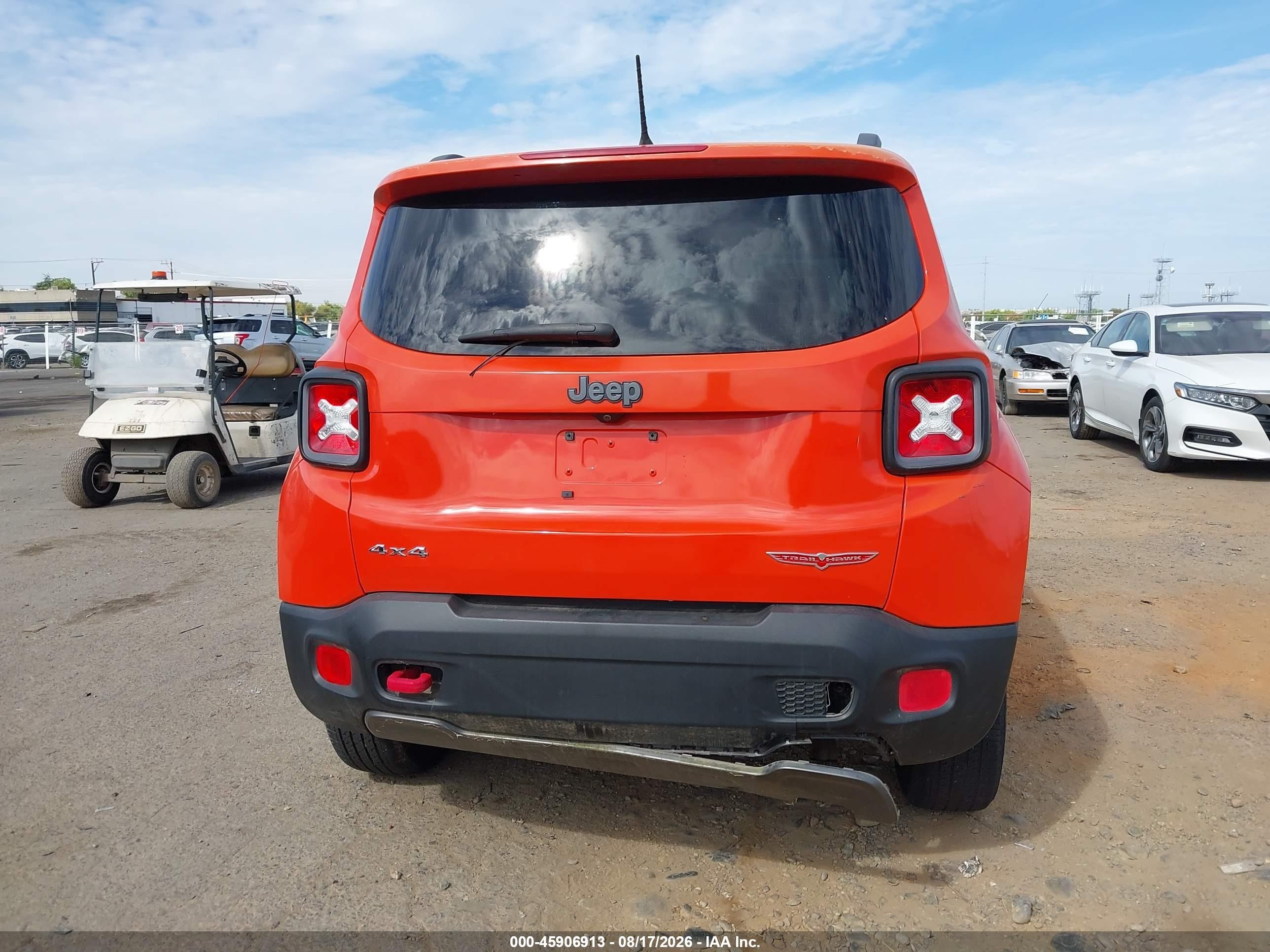 2015 Jeep Renegade Trailhawk Orange vin: ZACCJBCTXFPC18266