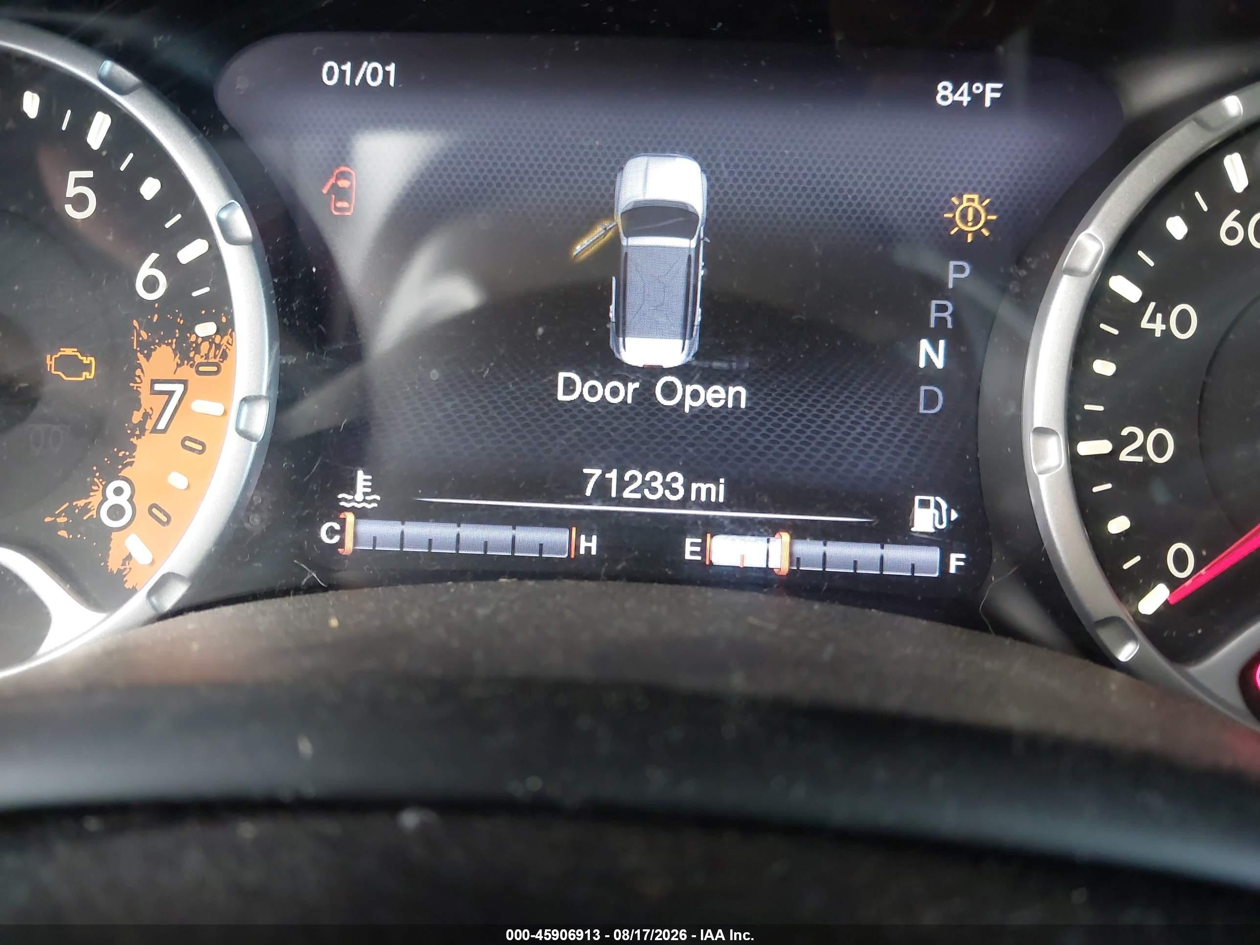 2015 Jeep Renegade Trailhawk Orange vin: ZACCJBCTXFPC18266