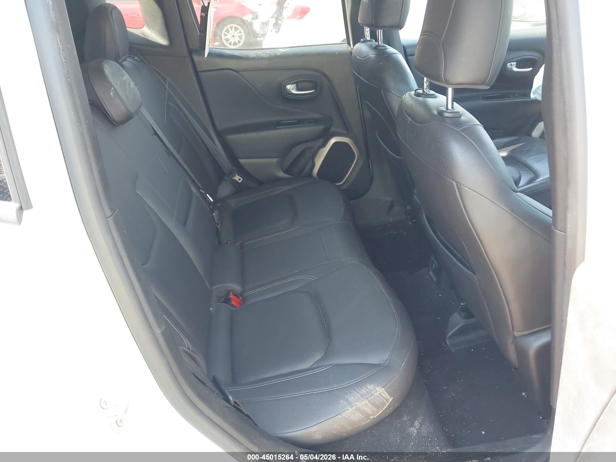 2017 Jeep Renegade Limited 4x4 White vin: ZACCJBDB1HPF05925