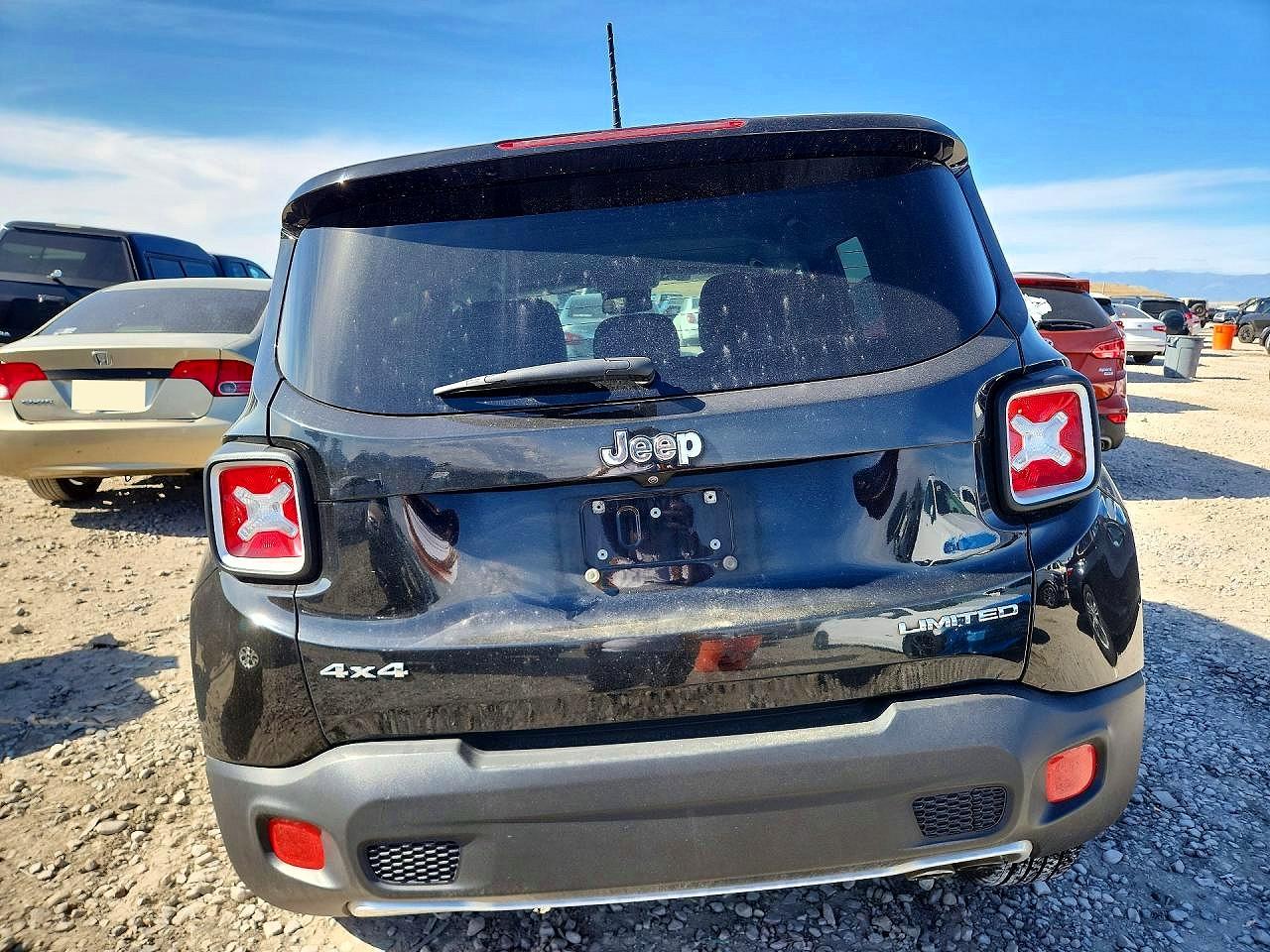 2017 Jeep Renegade Limited Black vin: ZACCJBDB2HPE93042