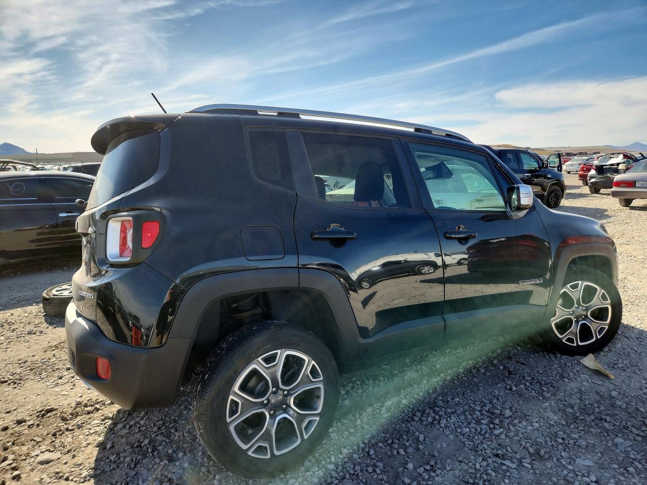 2017 Jeep Renegade Limited Black vin: ZACCJBDB2HPE93042