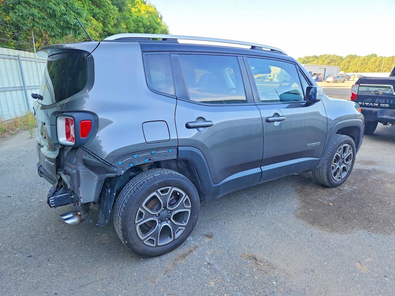 2017 Jeep Renegade Limited Серый vin: ZACCJBDB3HPE40978