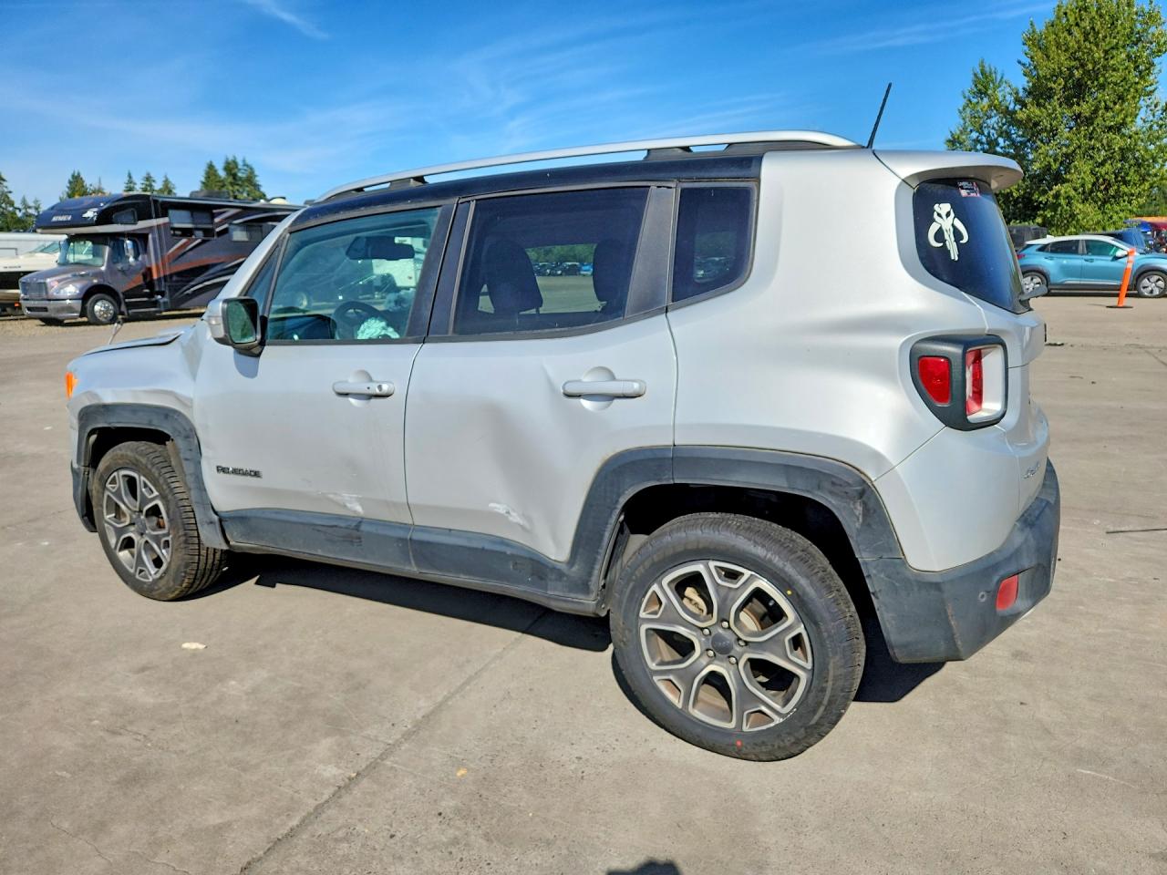 2018 Jeep Renegade Limited Silver vin: ZACCJBDB8JPG78721