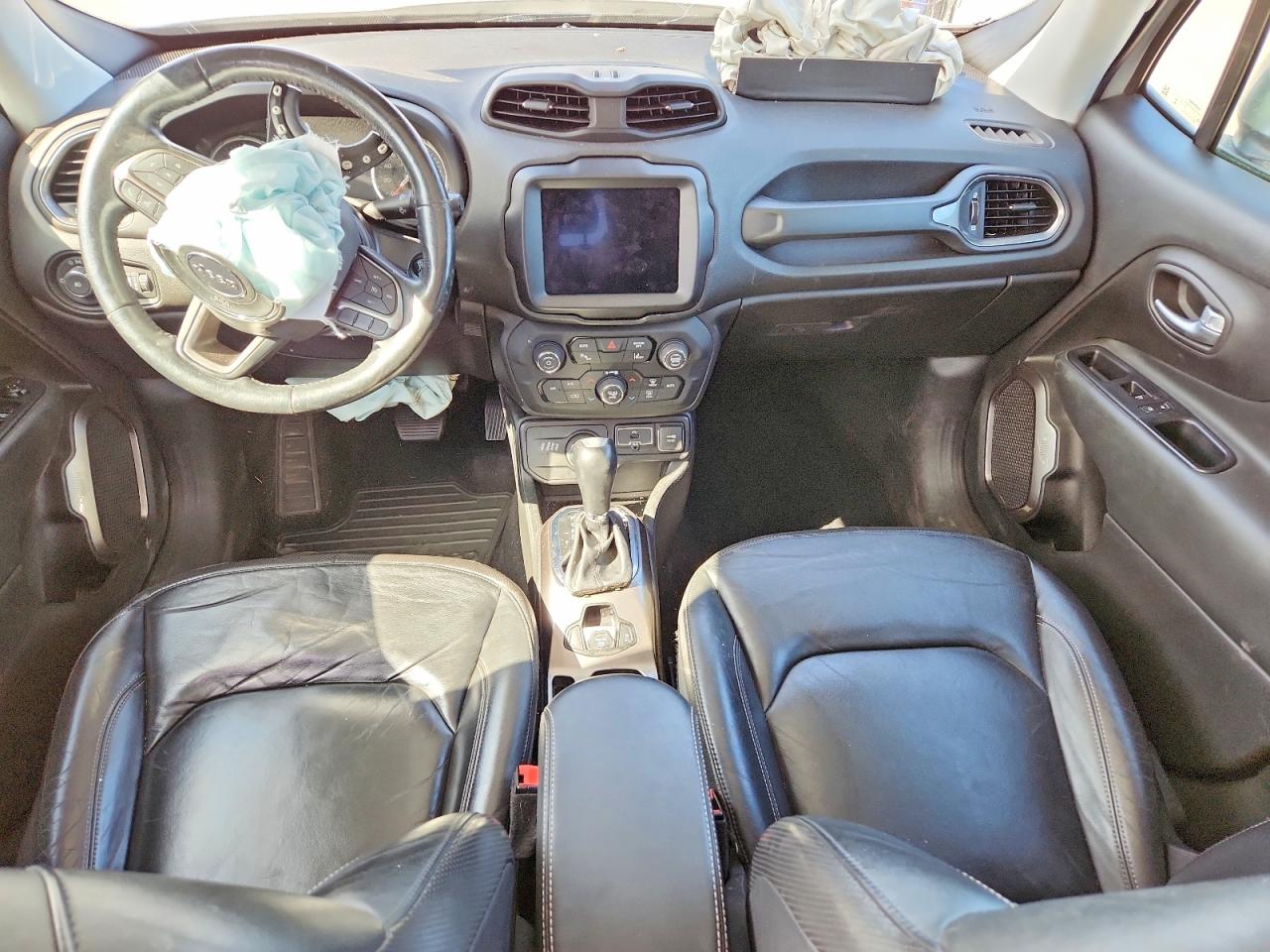 2018 Jeep Renegade Limited Silver vin: ZACCJBDB8JPG78721