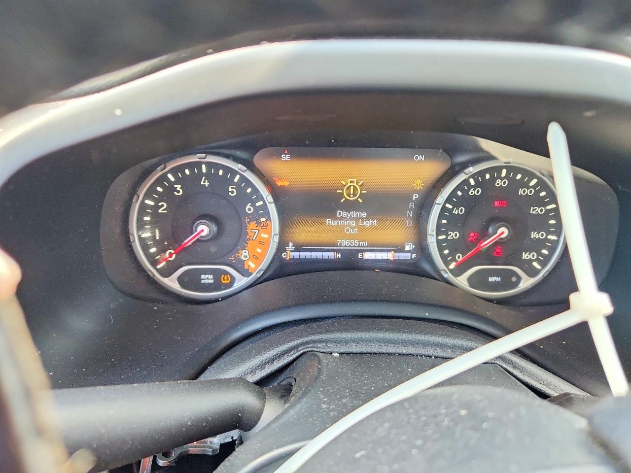 2018 Jeep Renegade Limited Silver vin: ZACCJBDB8JPG78721