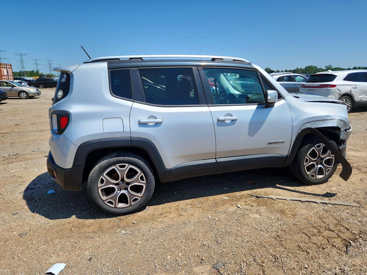 2015 Jeep Renegade Limited Silver vin: ZACCJBDT0FPB60200