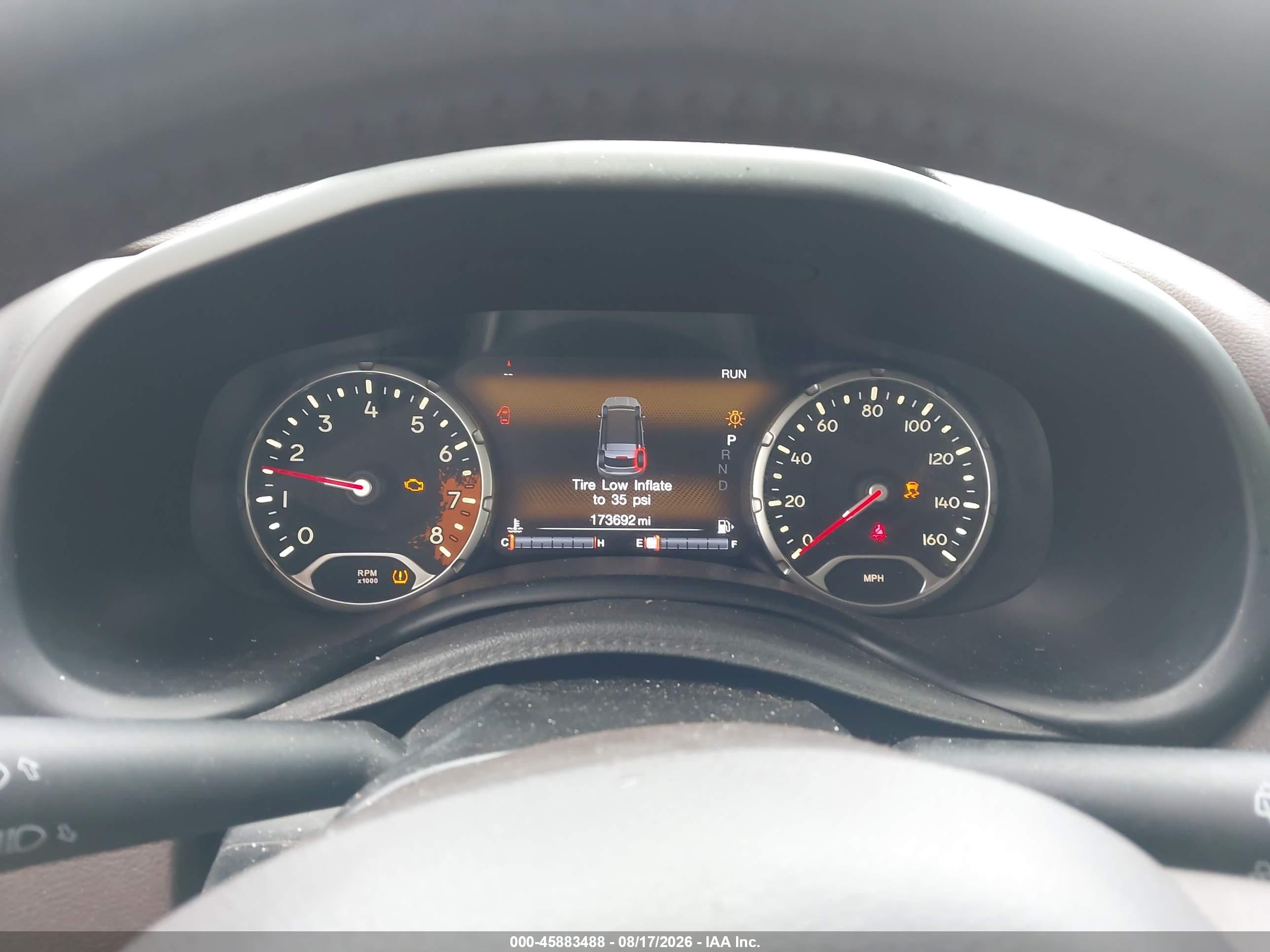 2015 Jeep Renegade Limited White vin: ZACCJBDT0FPB61087