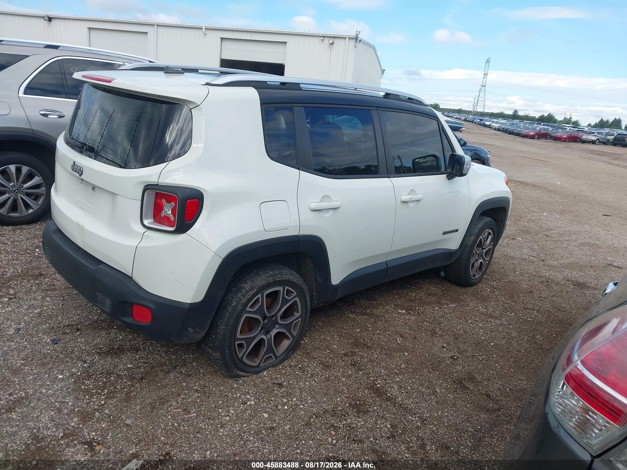 2015 Jeep Renegade Limited White vin: ZACCJBDT0FPB61087