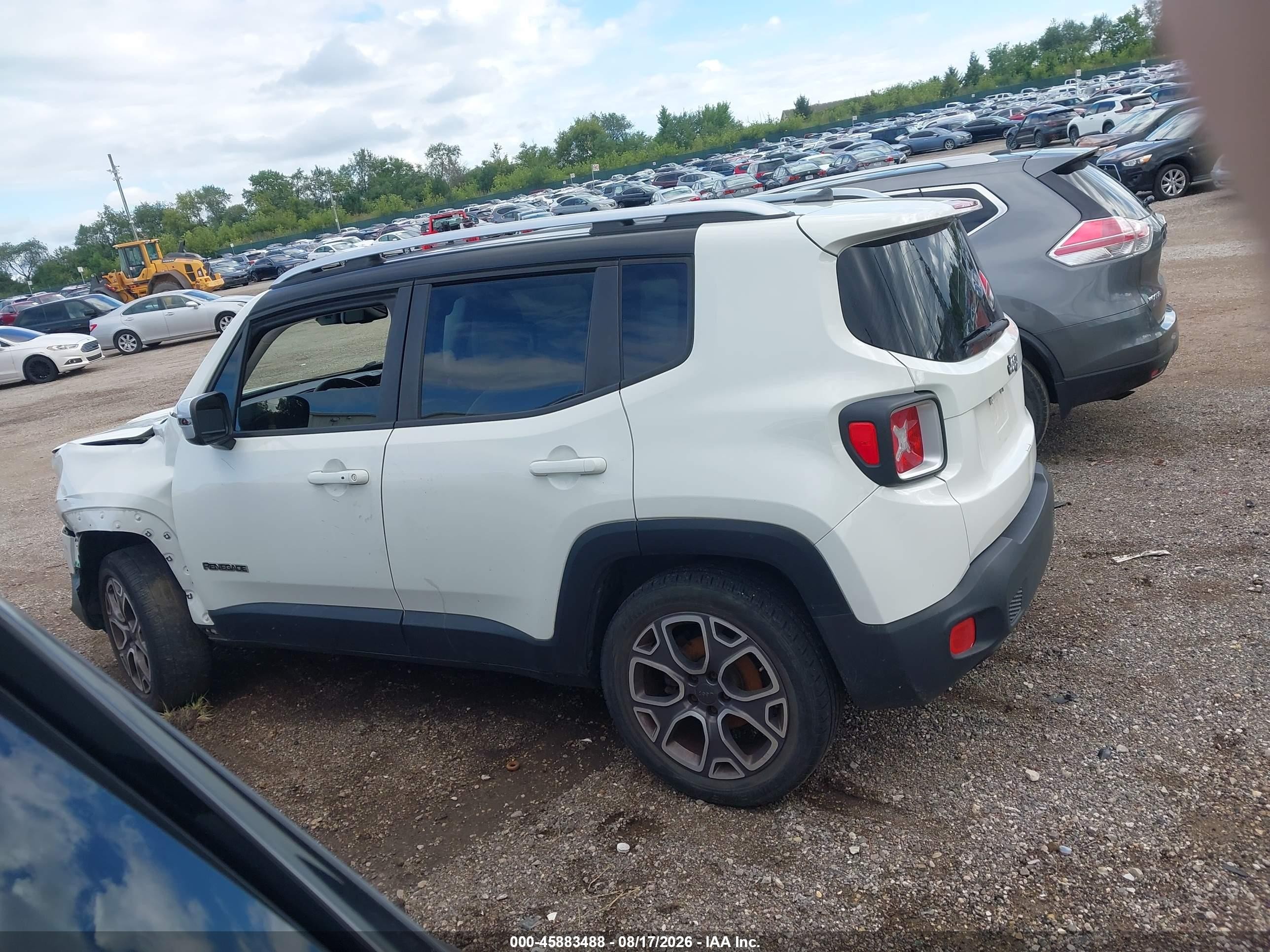 2015 Jeep Renegade Limited White vin: ZACCJBDT0FPB61087