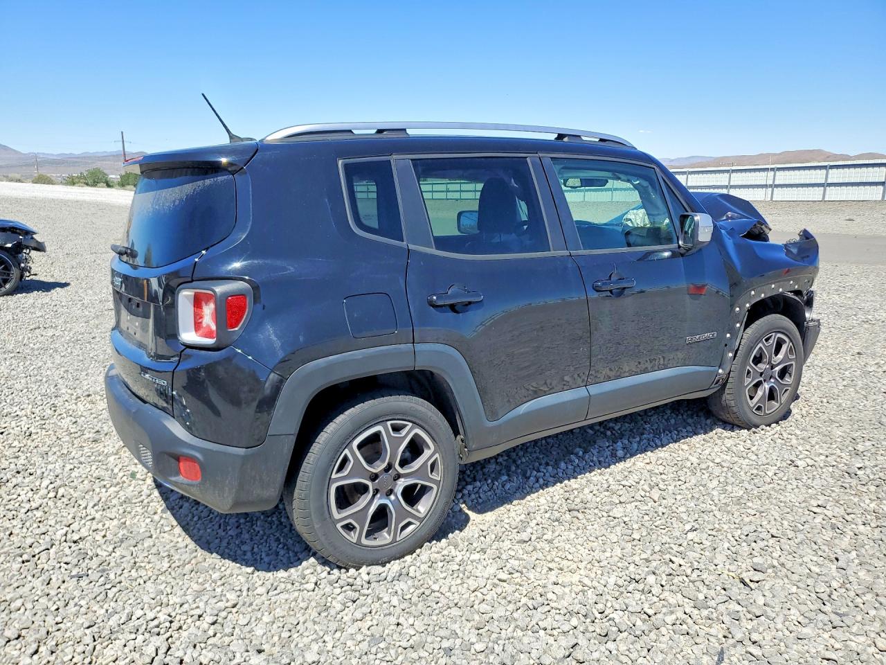 2015 Jeep Renegade Limited Black vin: ZACCJBDT0FPB70707