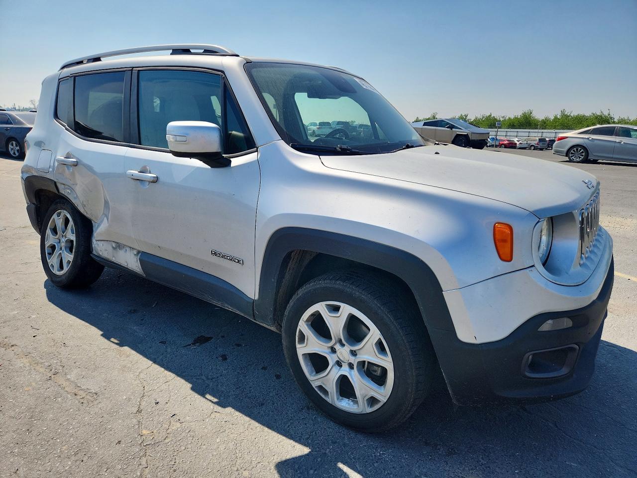 2015 Jeep Renegade Limited Silver vin: ZACCJBDT3FPC12100