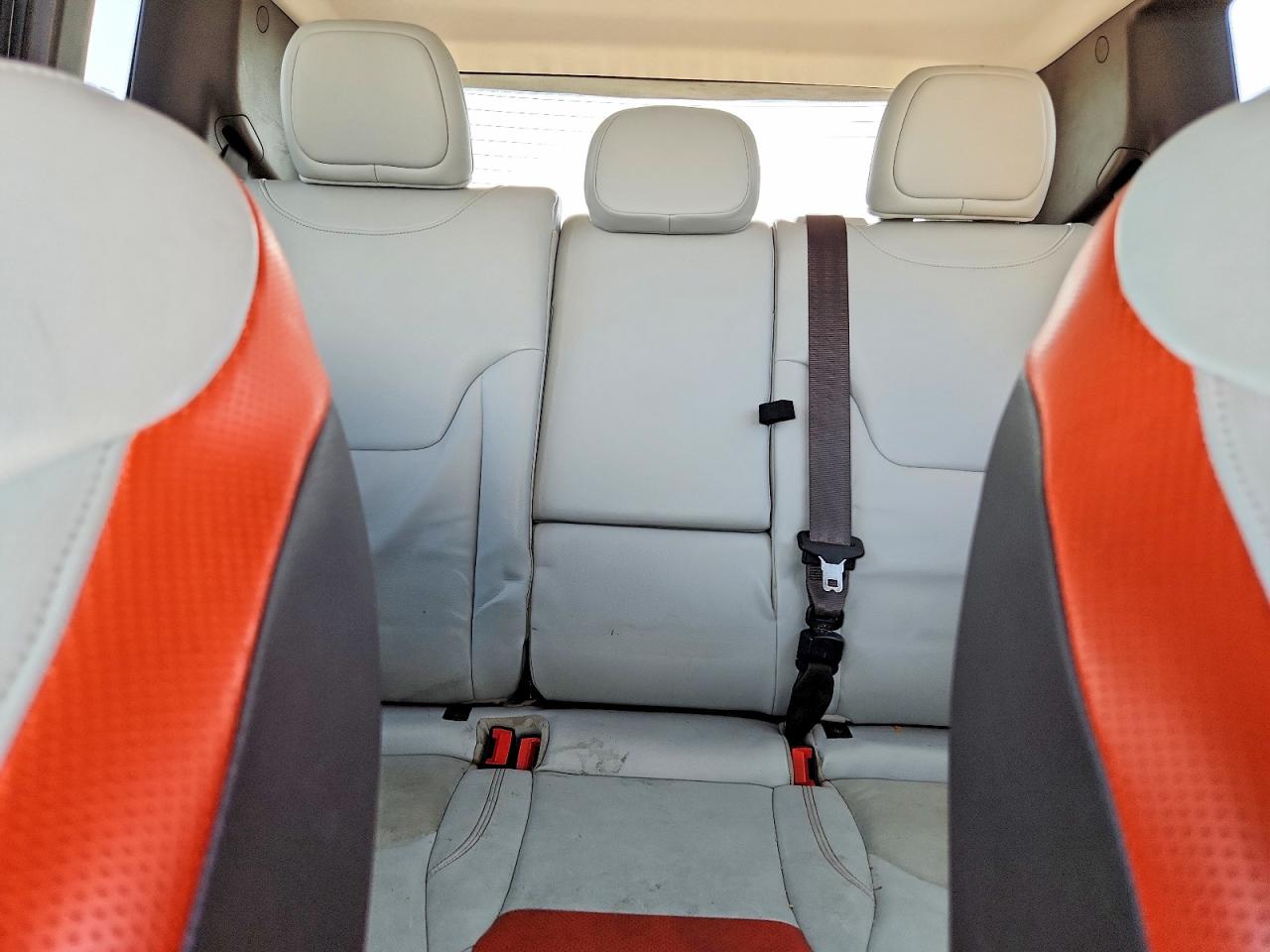 2015 Jeep Renegade Limited Silver vin: ZACCJBDT3FPC12100
