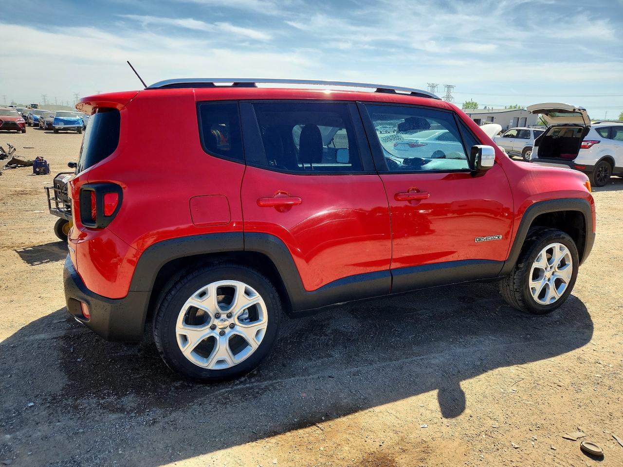 2015 Jeep Renegade Limited Red vin: ZACCJBDT4FPC00070