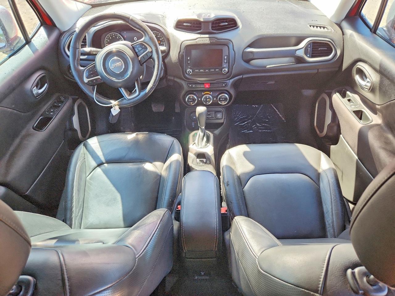 2015 Jeep Renegade Limited Red vin: ZACCJBDT4FPC00070