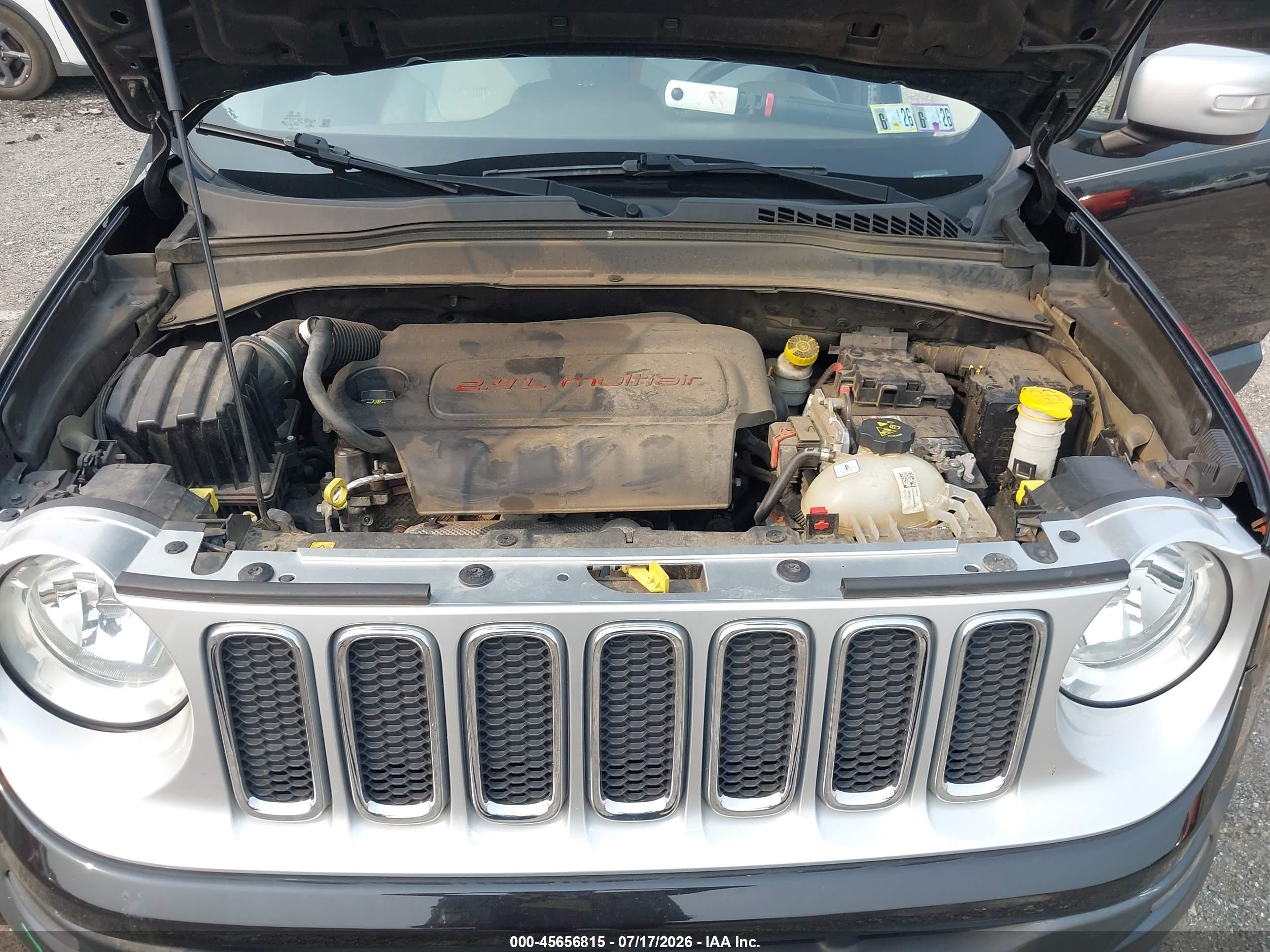 2015 Jeep Renegade Limited Black vin: ZACCJBDT6FPB81988