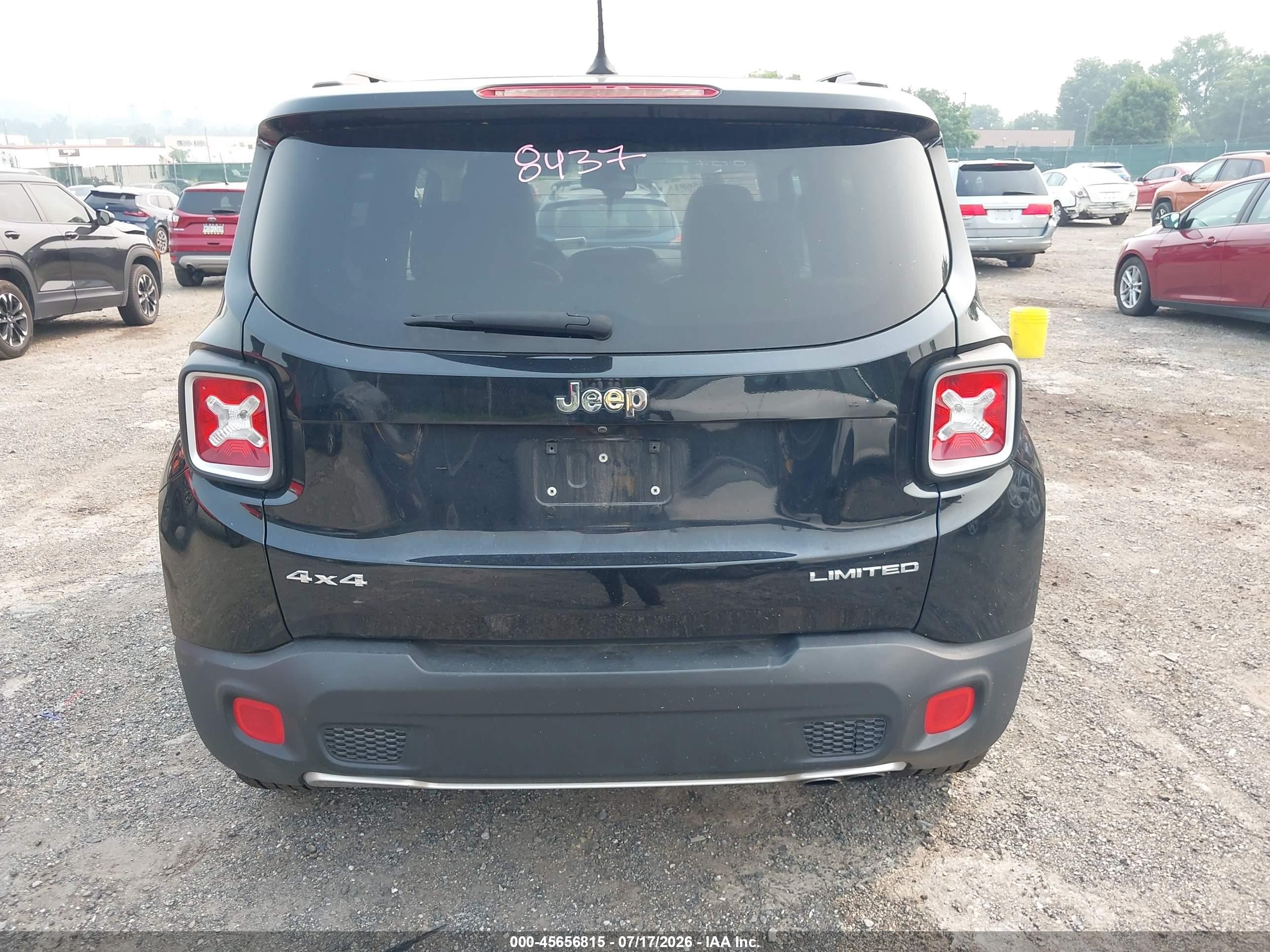 2015 Jeep Renegade Limited Black vin: ZACCJBDT6FPB81988