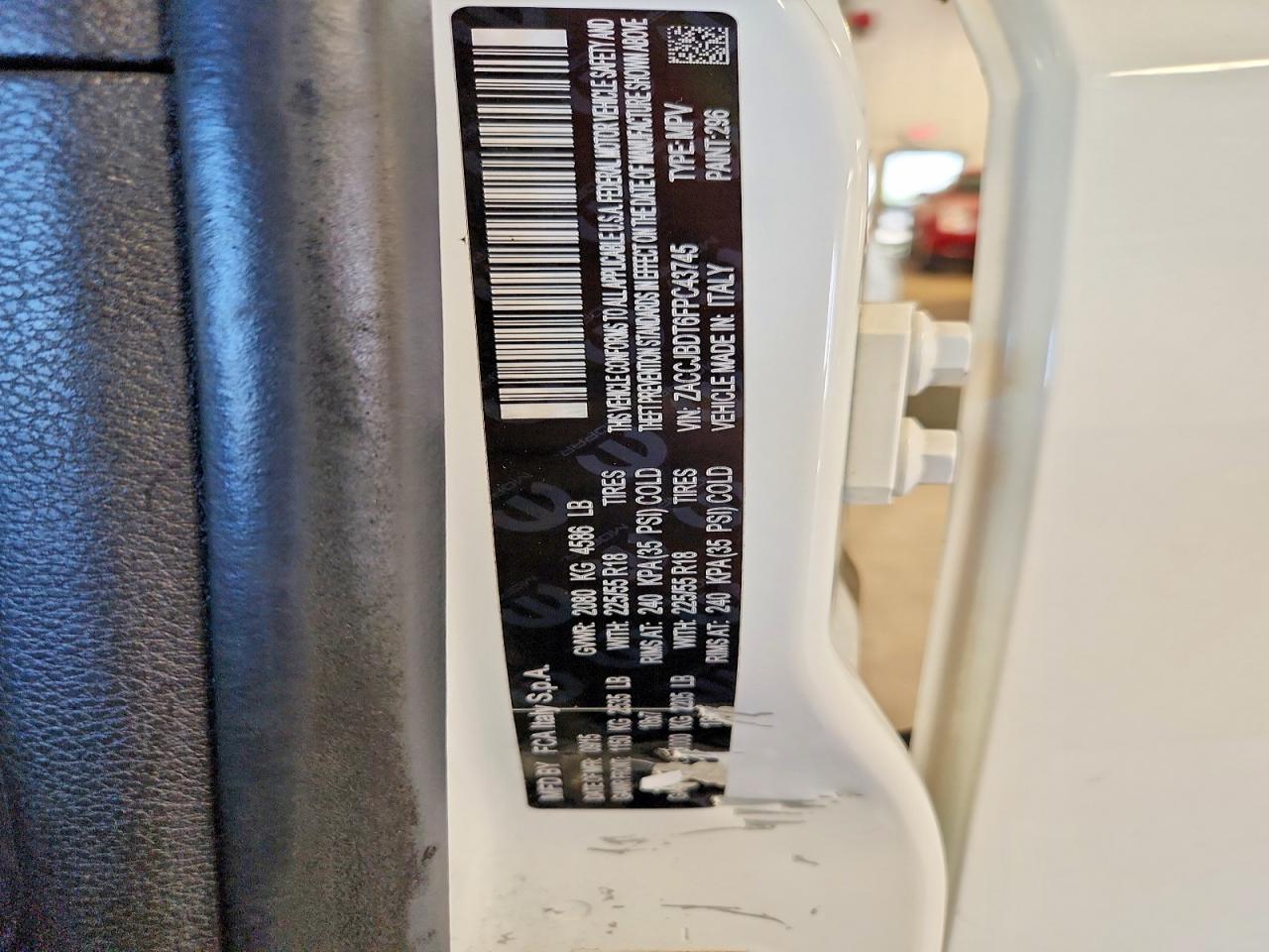 2015 Jeep Renegade Limited White vin: ZACCJBDT6FPC43745