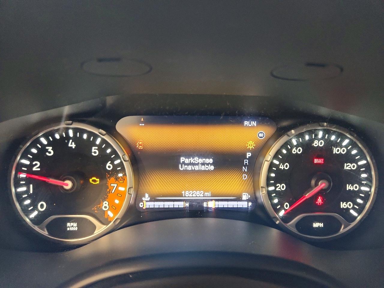 2015 Jeep Renegade Limited White vin: ZACCJBDT6FPC43745