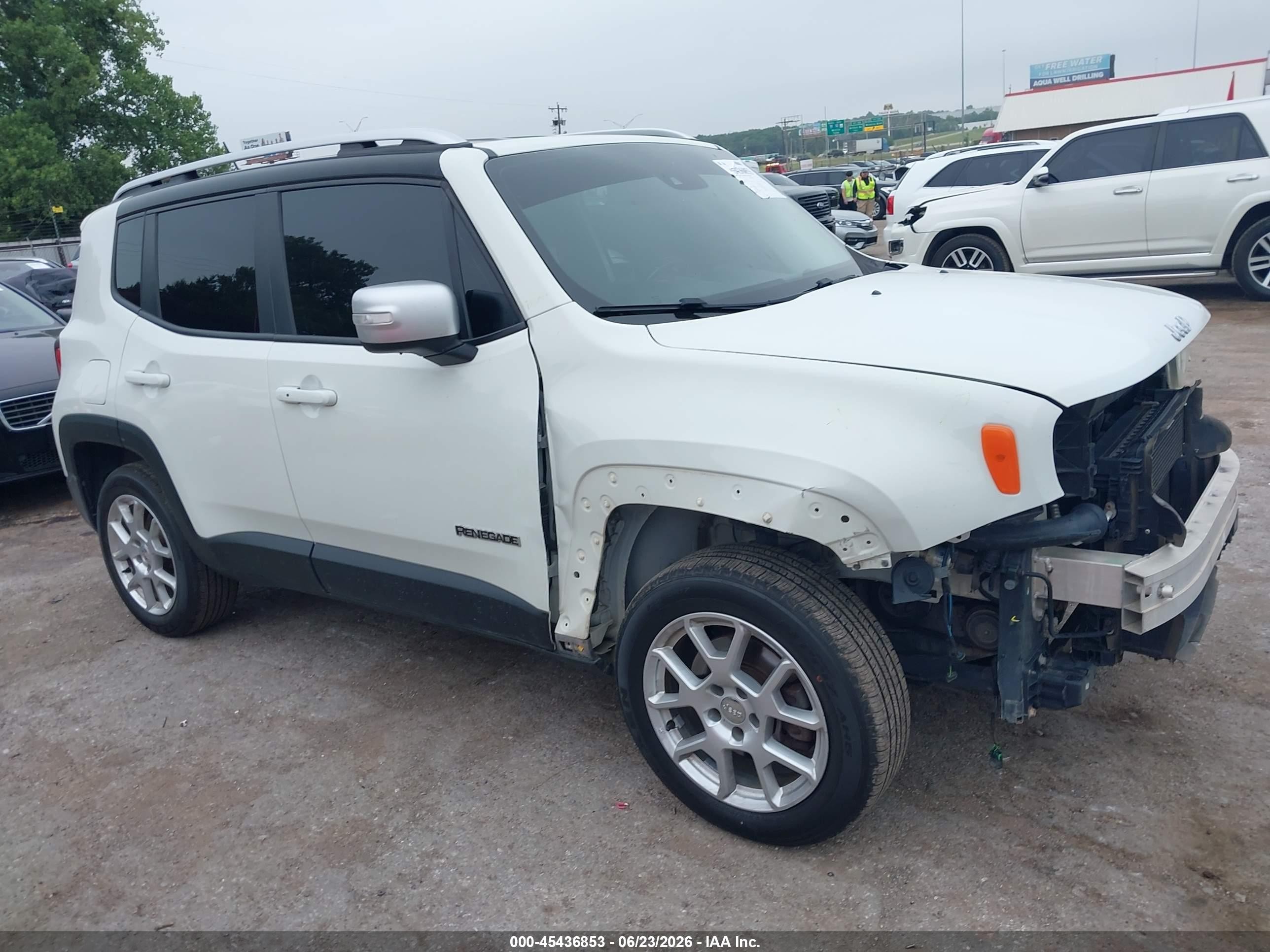 2015 Jeep Renegade Limited White vin: ZACCJBDT7FPB29737