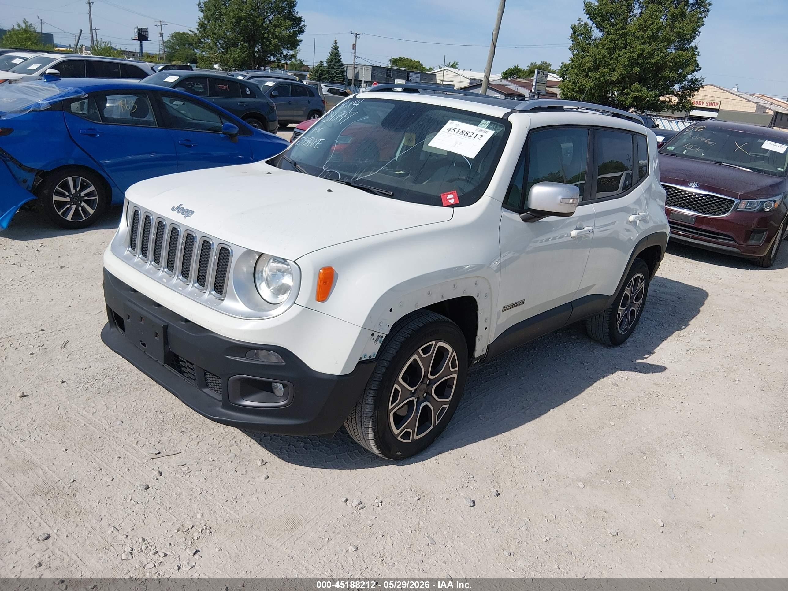 2015 Jeep Renegade Limited White vin: ZACCJBDT7FPC31247