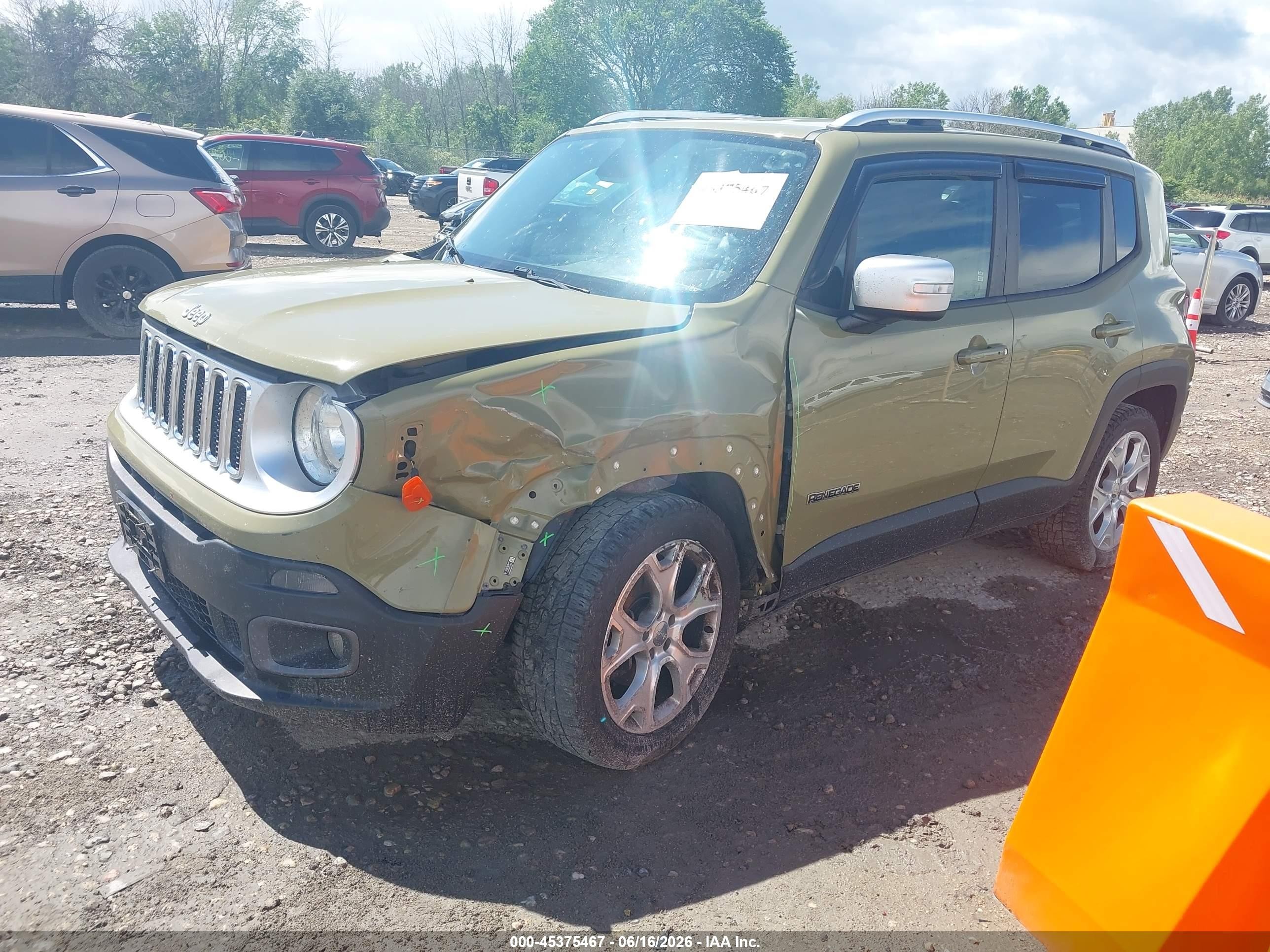 2015 Jeep Renegade Limited Green vin: ZACCJBDT8FPB99456