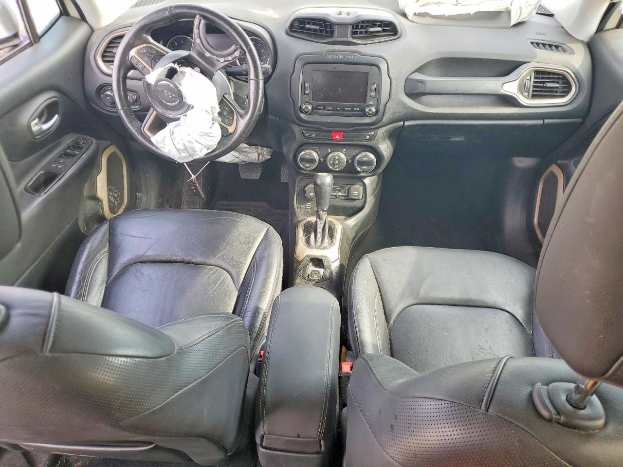 2015 Jeep Renegade Limited White vin: ZACCJBDT8FPC23254