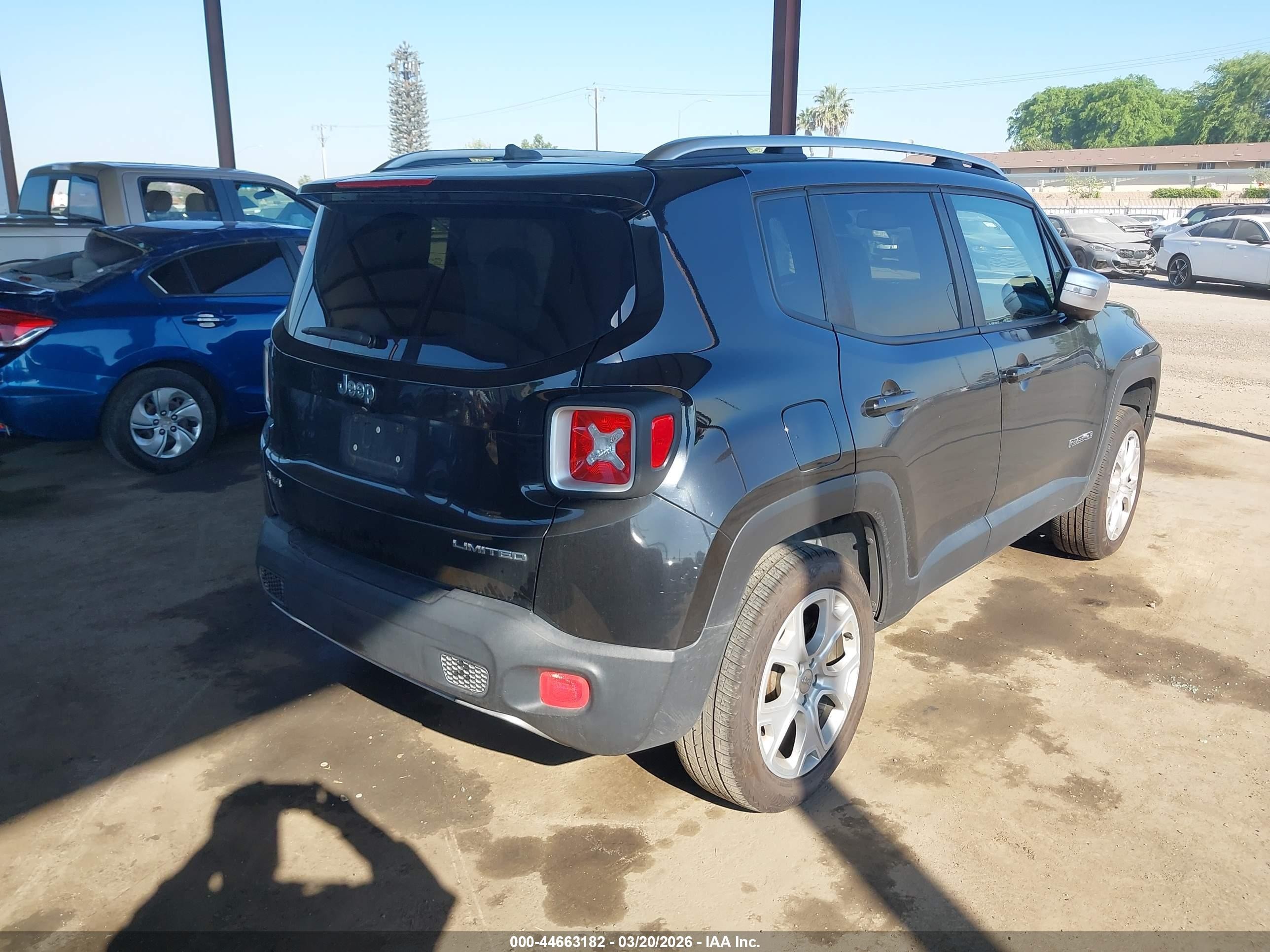 2015 Jeep Renegade Limited Black vin: ZACCJBDTXFPB98244