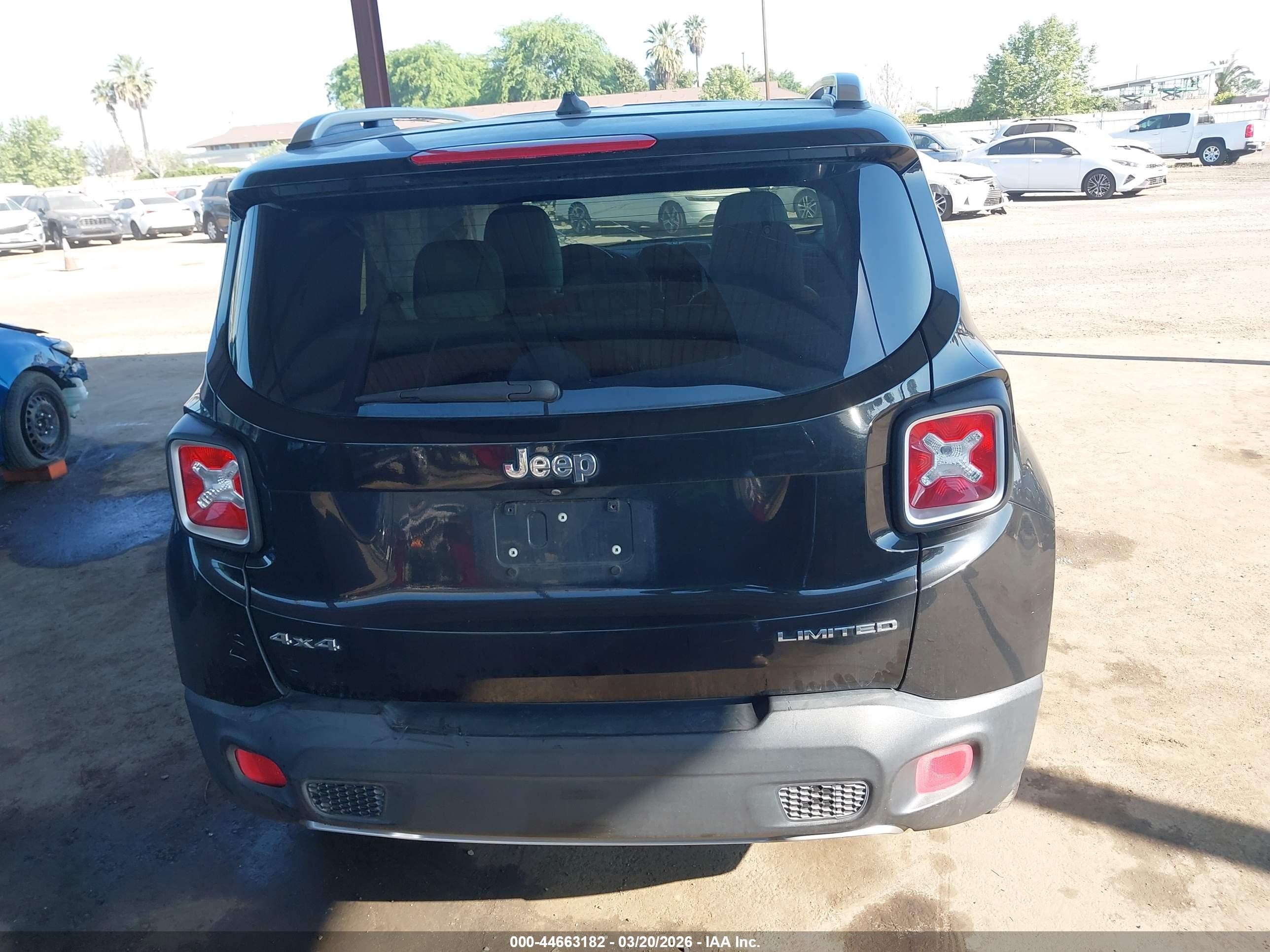 2015 Jeep Renegade Limited Black vin: ZACCJBDTXFPB98244