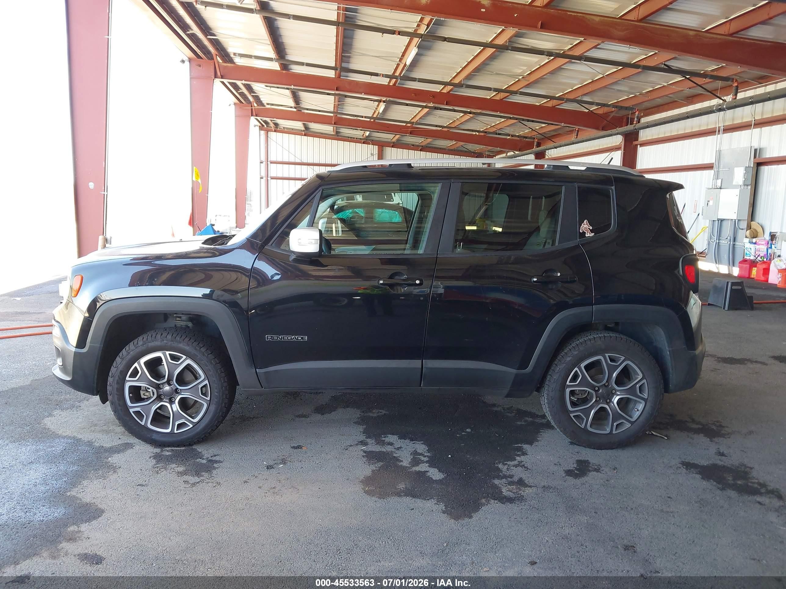 2015 Jeep Renegade Limited Black vin: ZACCJBDTXFPC06147