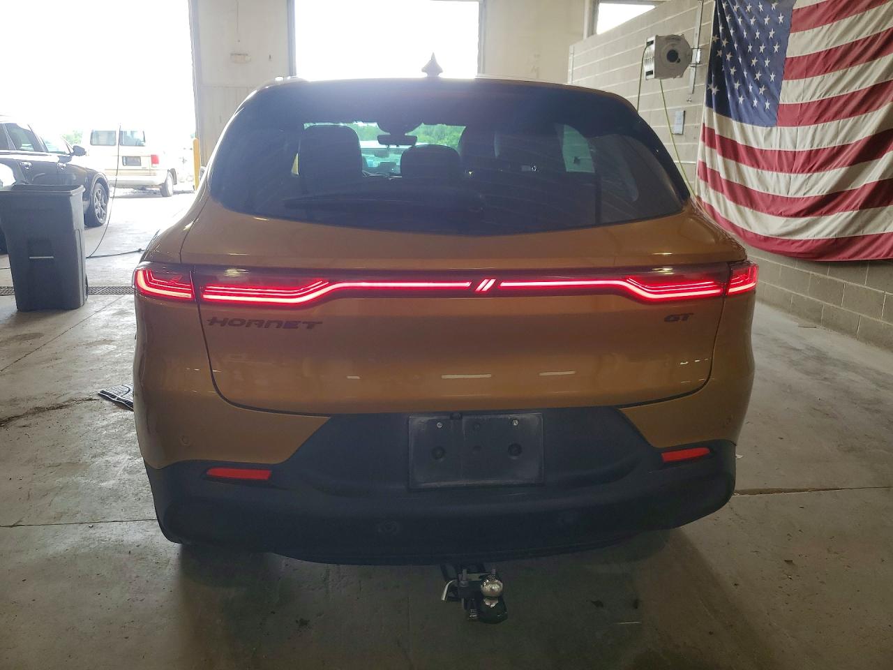 2023 Dodge Hornet Gt Gold vin: ZACNDFAN0P3A00888