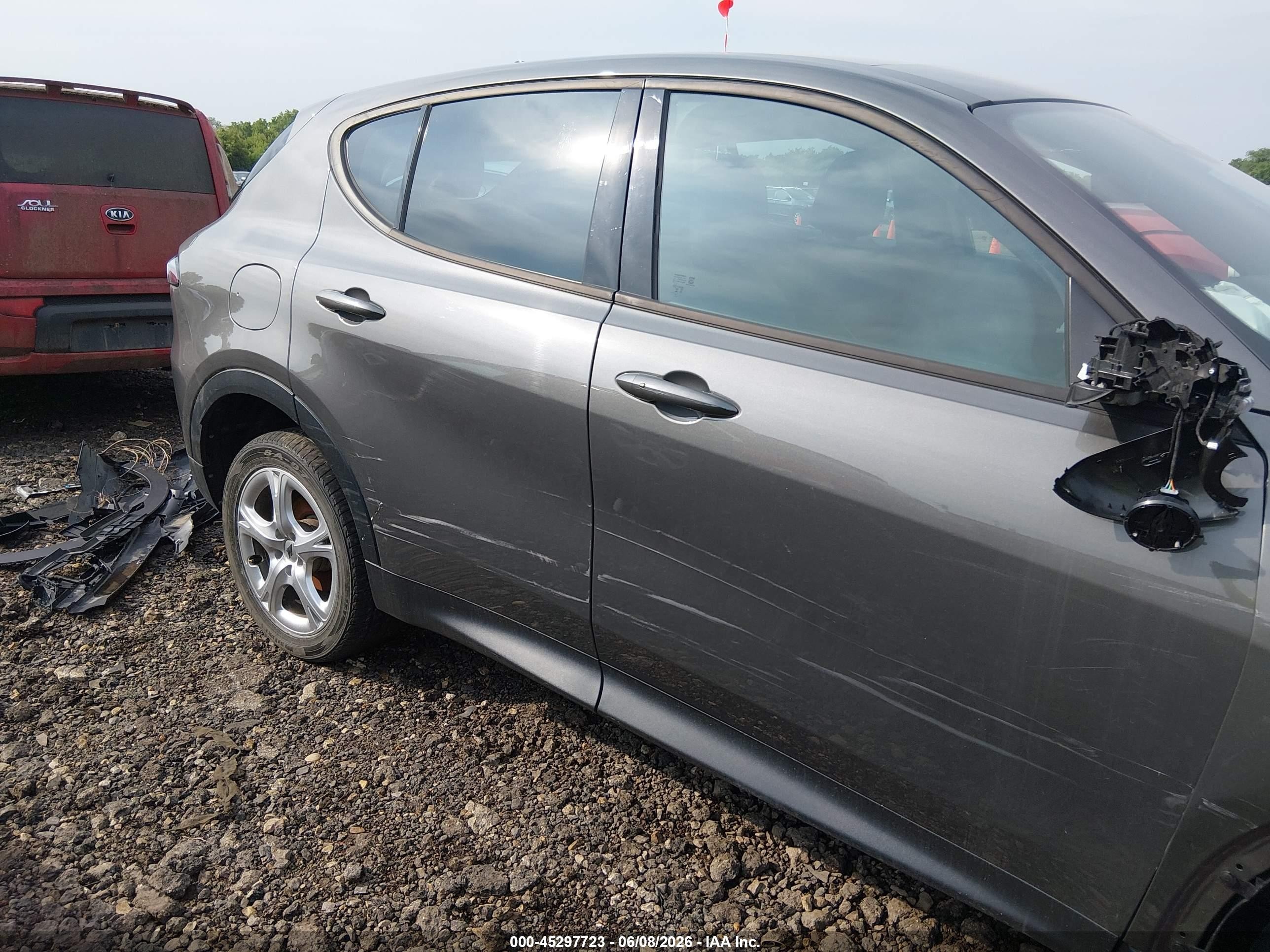2024 Dodge Hornet Gt Plus Awd Gray vin: ZACNDFAN0R3A37832