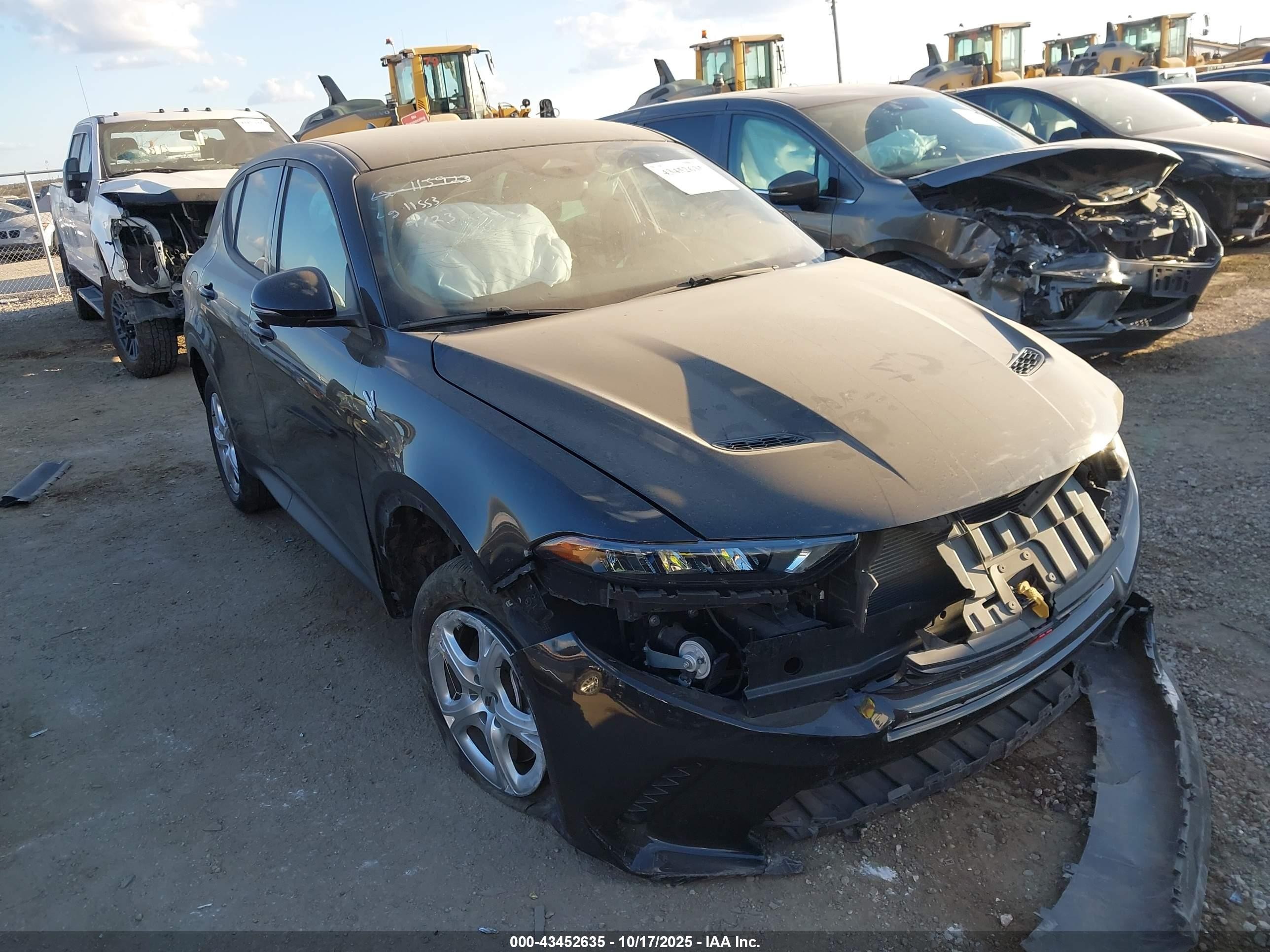 ZACNDFAN6R3A40864