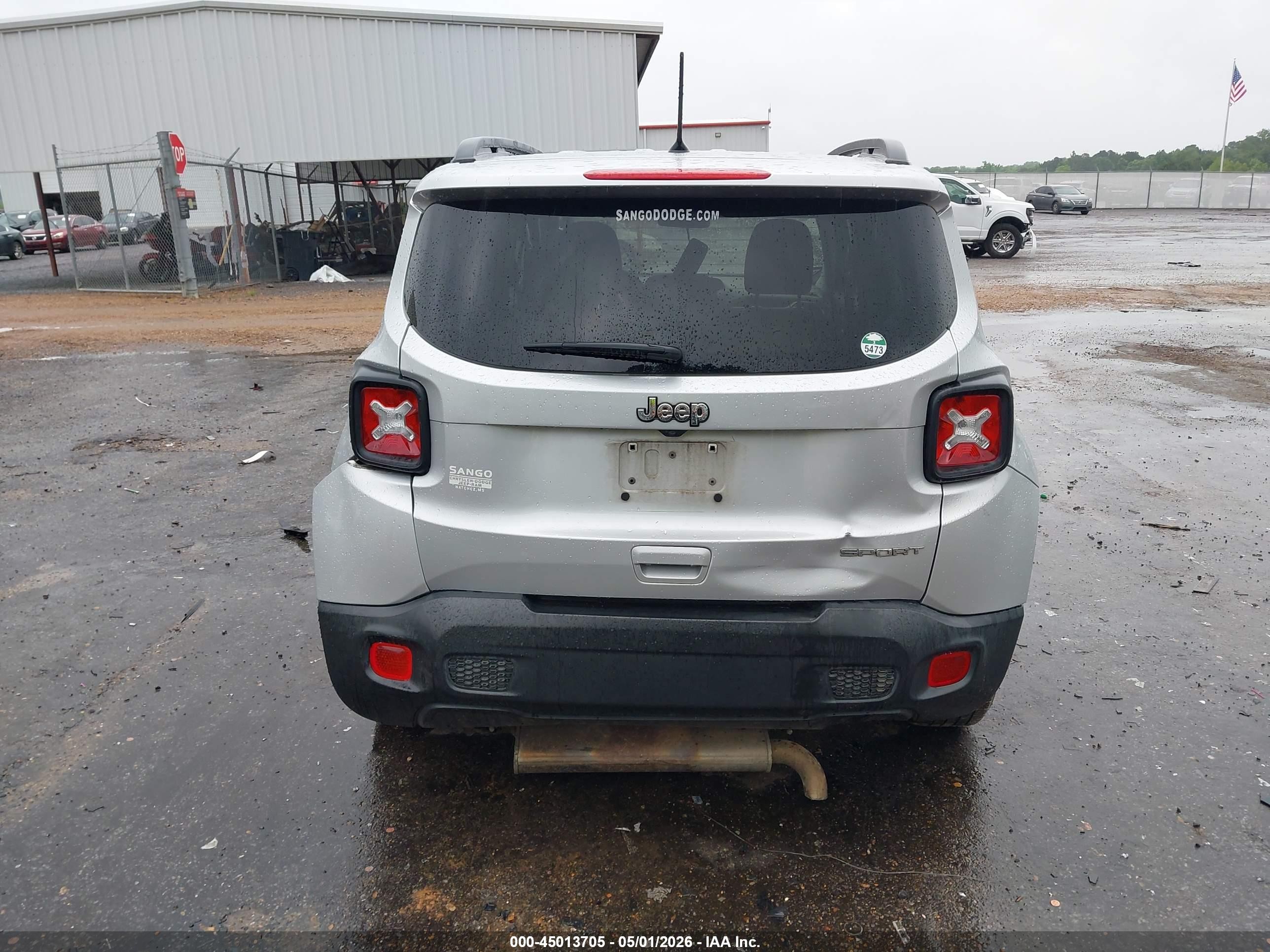 2019 Jeep Renegade Sport Fwd Silver vin: ZACNJAAB2KPK77901