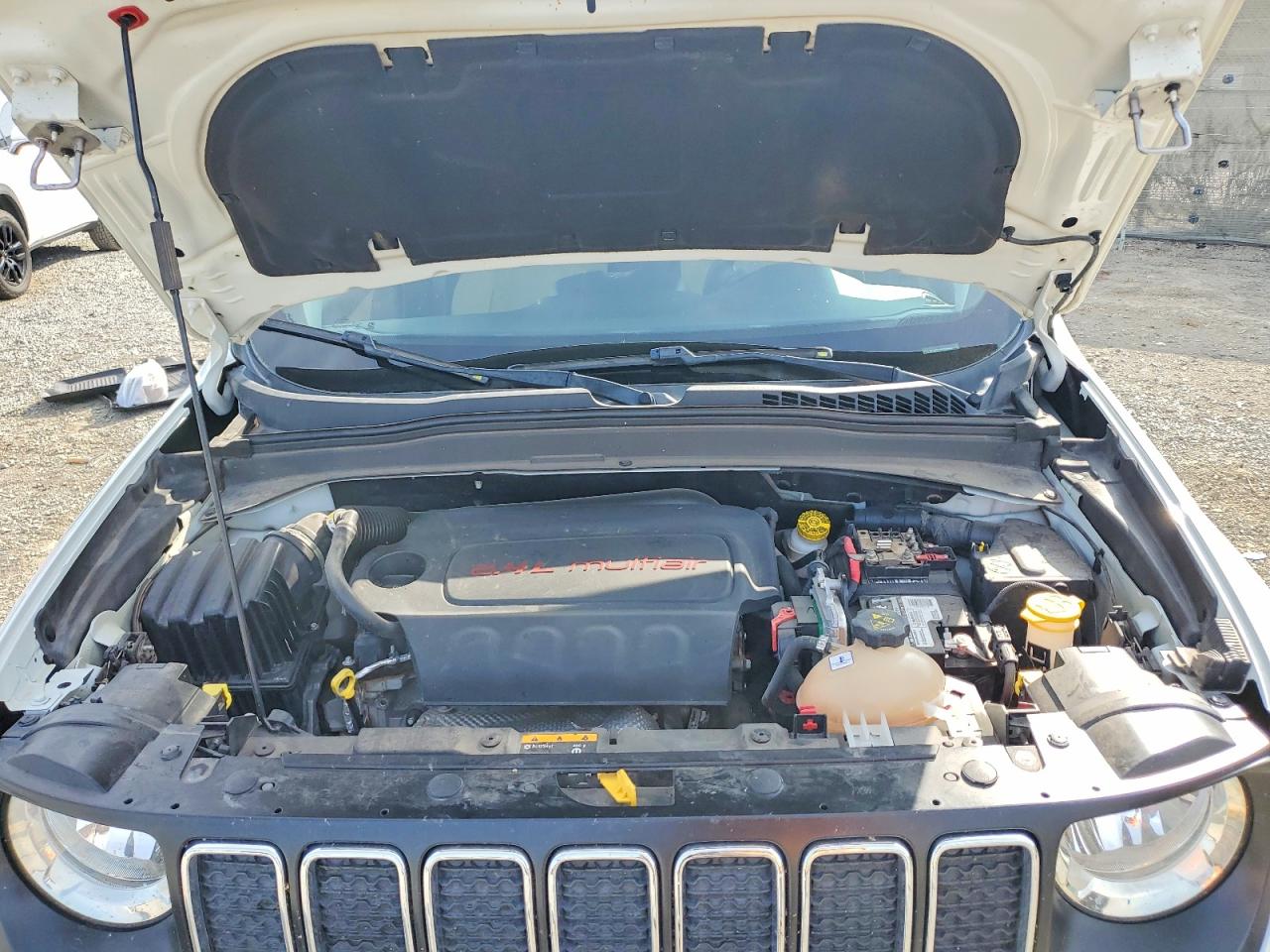 2020 Jeep Renegade Sport White vin: ZACNJAAB5LPL19687