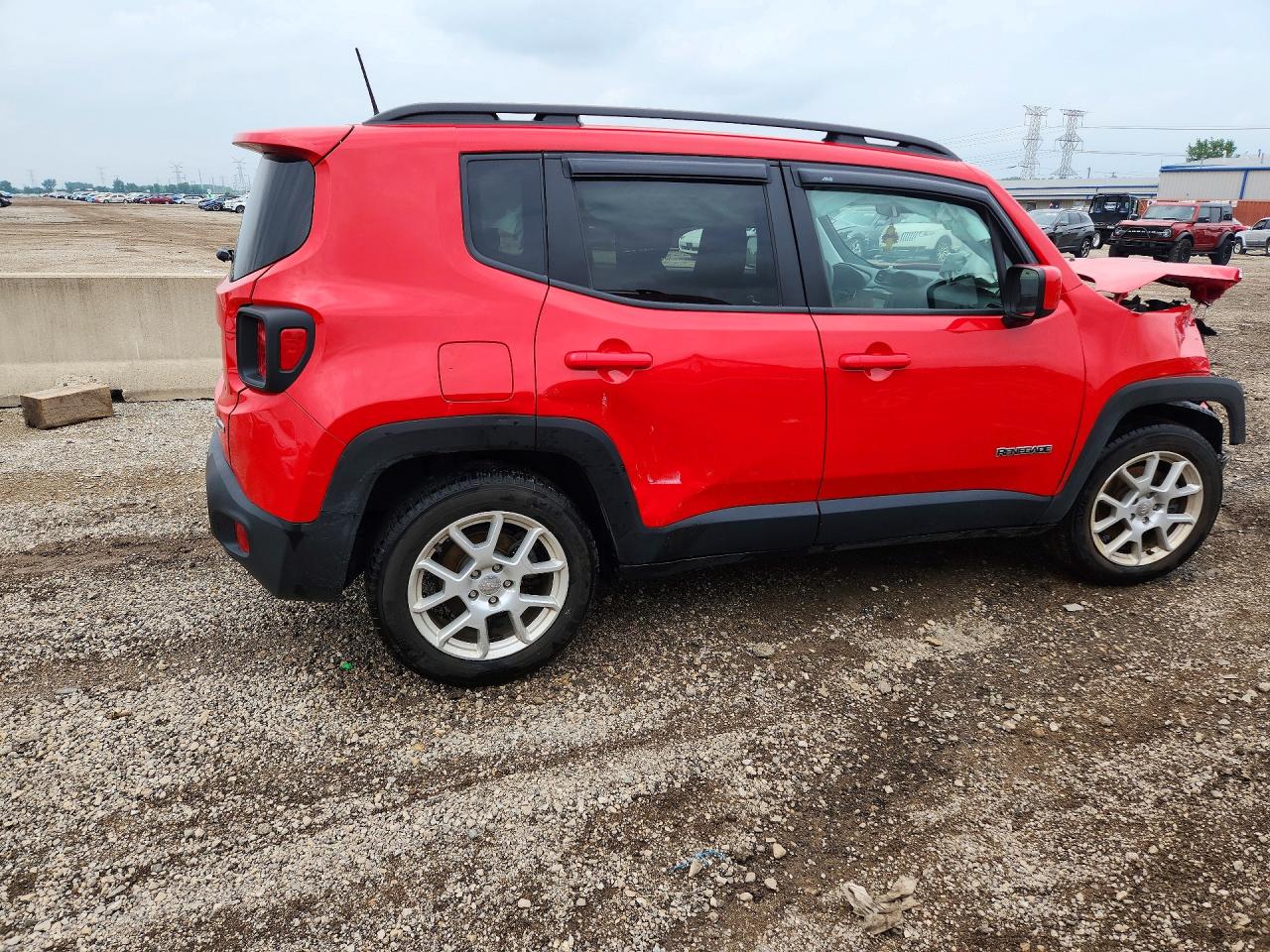 2019 Jeep Renegade Latitude Red vin: ZACNJABB1KPK20524
