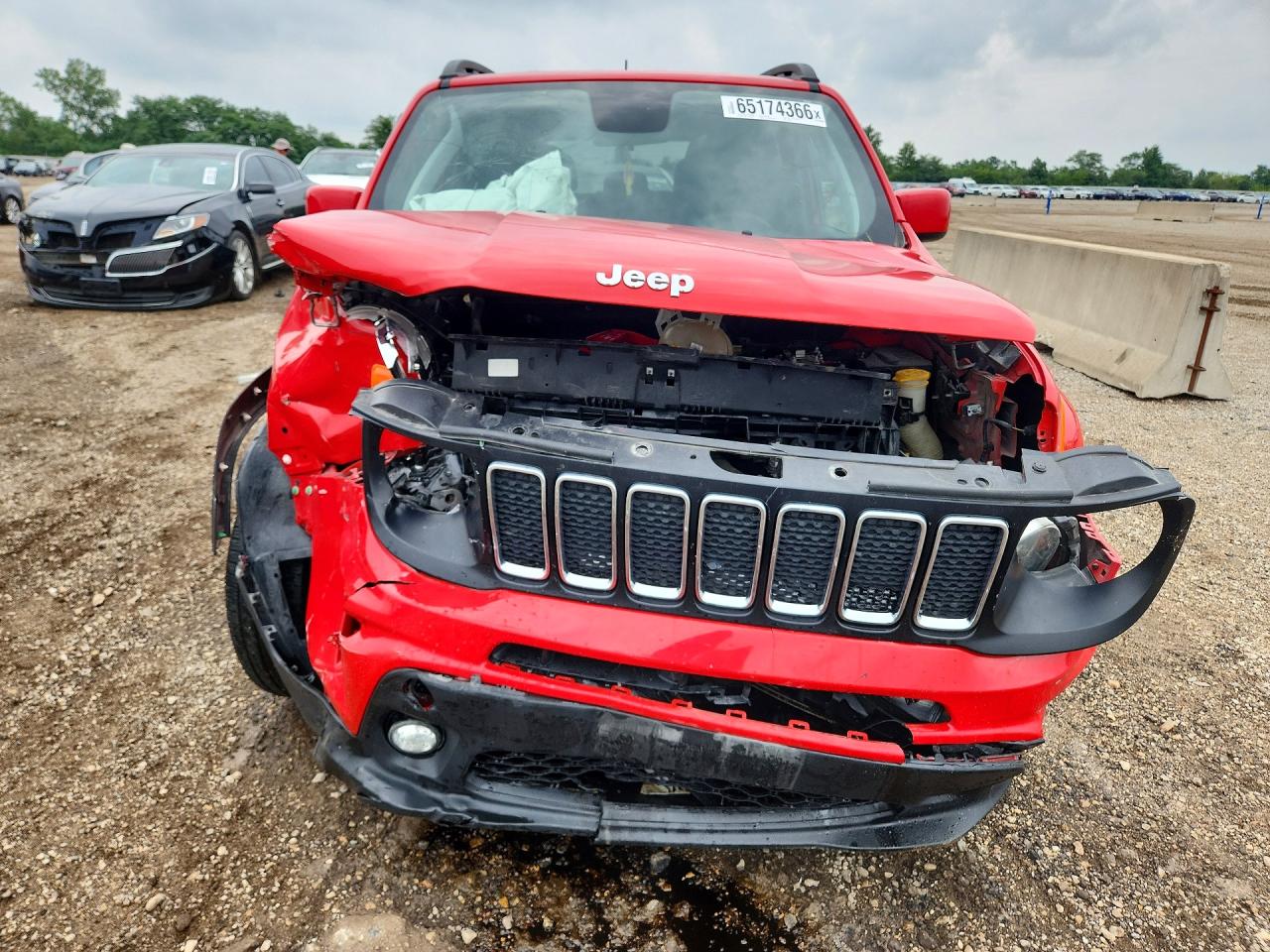 2019 Jeep Renegade Latitude Red vin: ZACNJABB1KPK20524