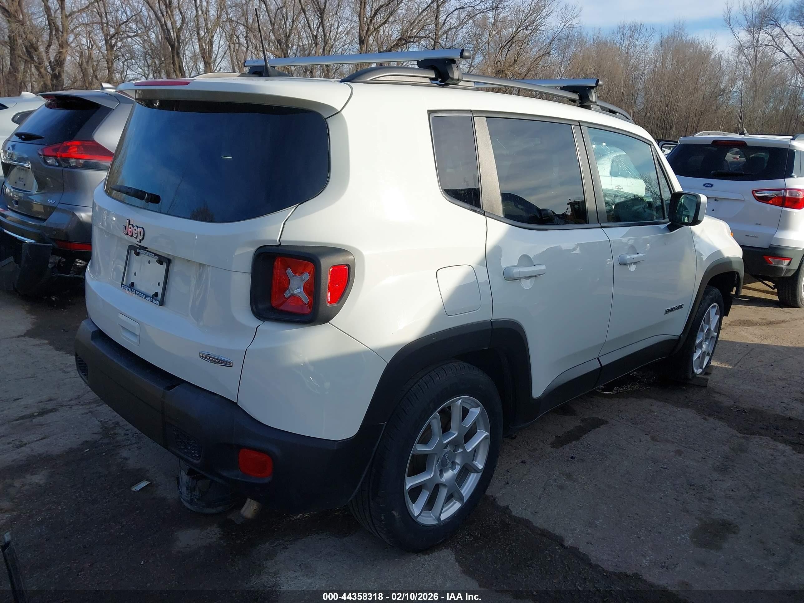 2019 Jeep Renegade Latitude Fwd White vin: ZACNJABB1KPK31961