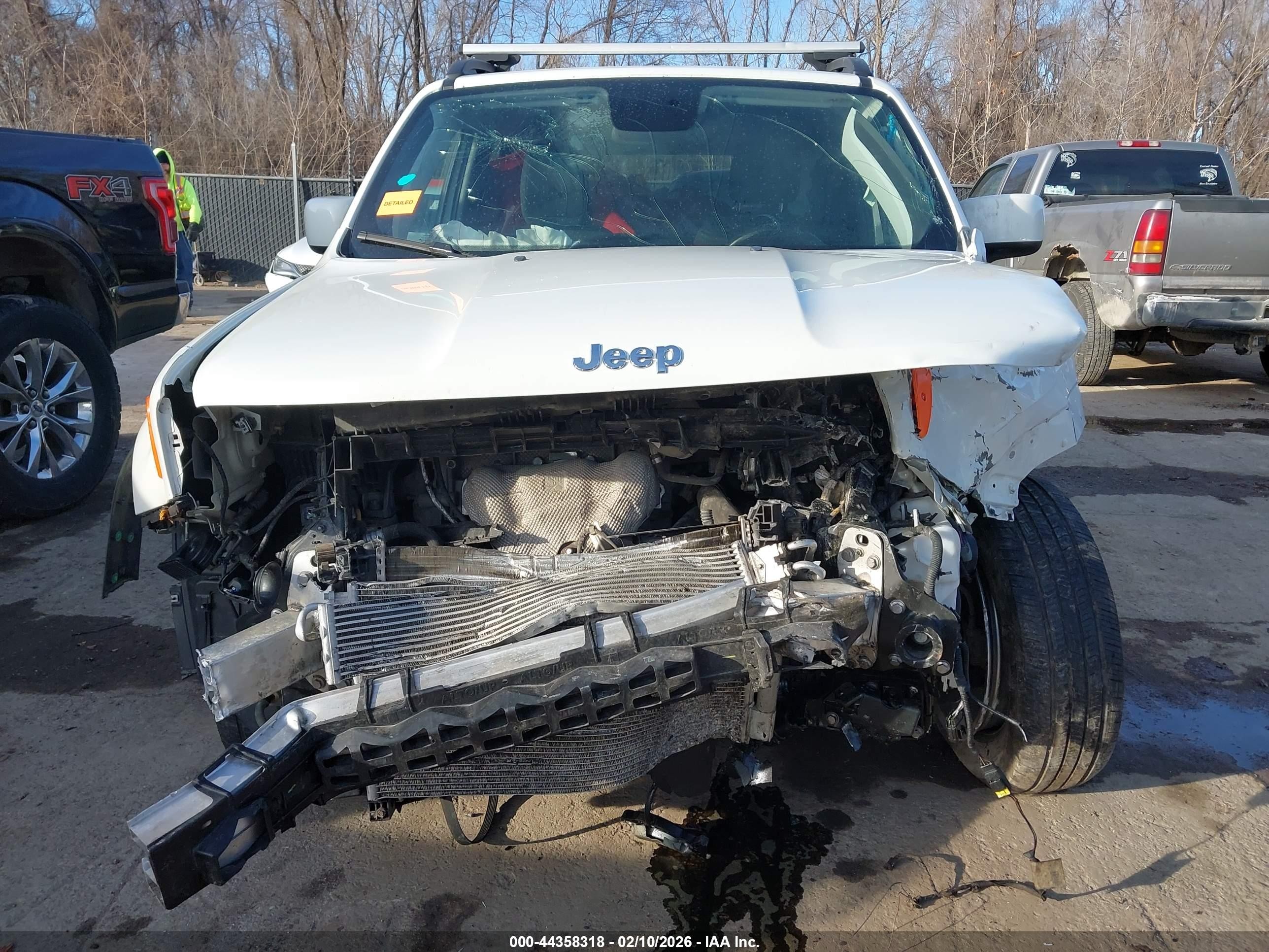 2019 Jeep Renegade Latitude Fwd White vin: ZACNJABB1KPK31961