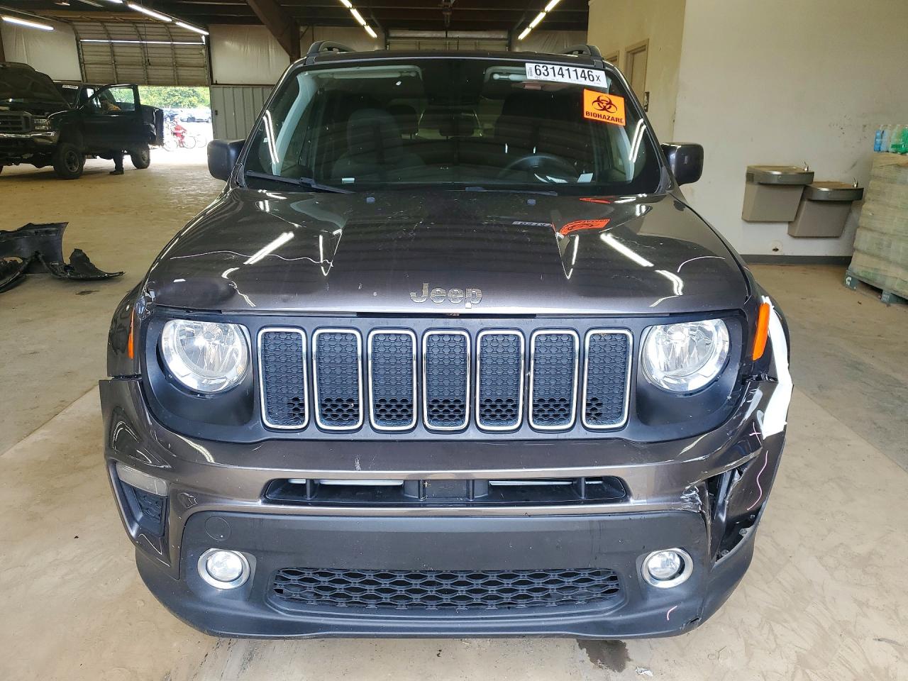 2019 Jeep Renegade Latitude Серый vin: ZACNJABB2KPK07880