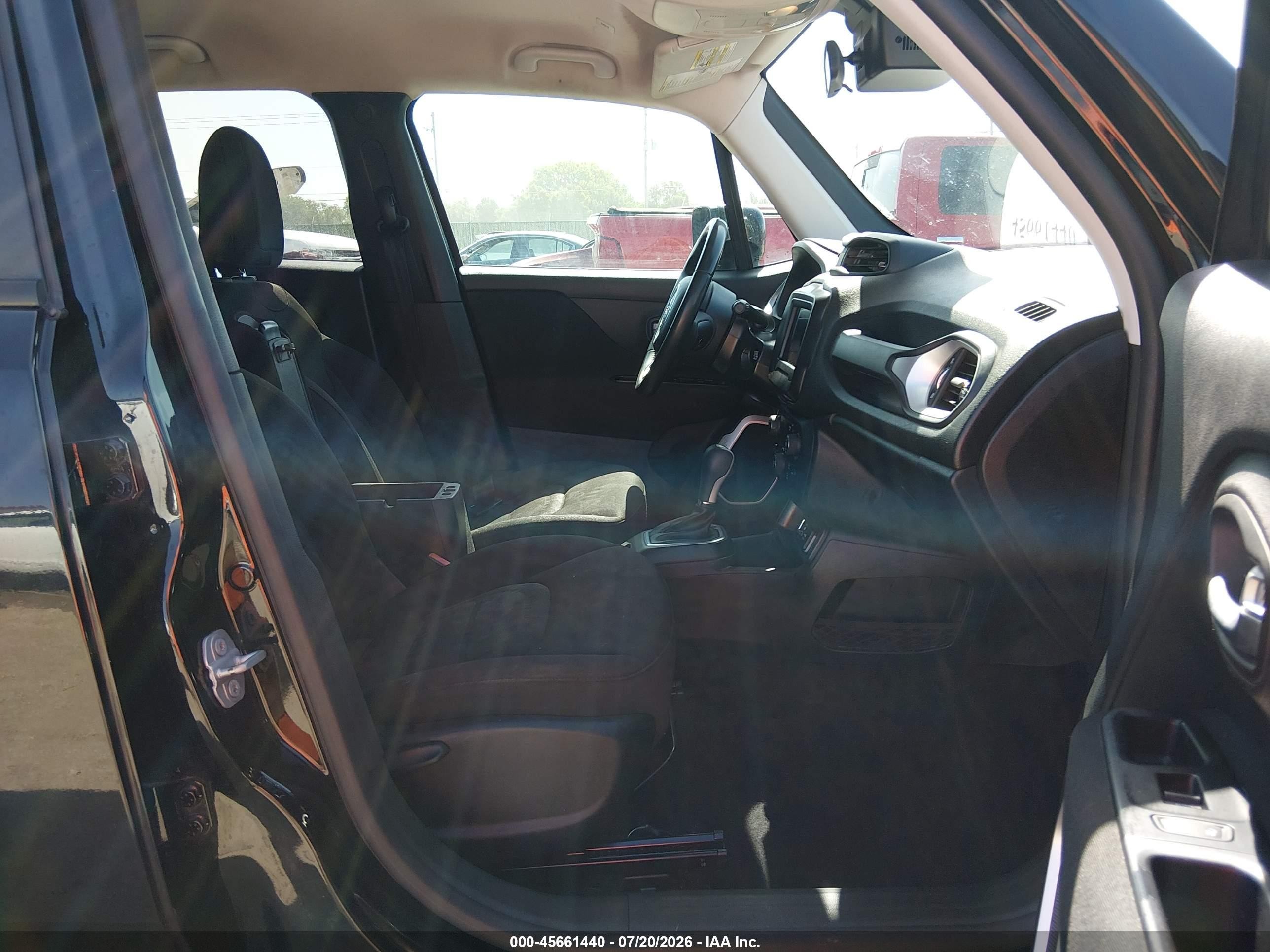 2019 Jeep Renegade Latitude Fwd Черный vin: ZACNJABB3KPK70177