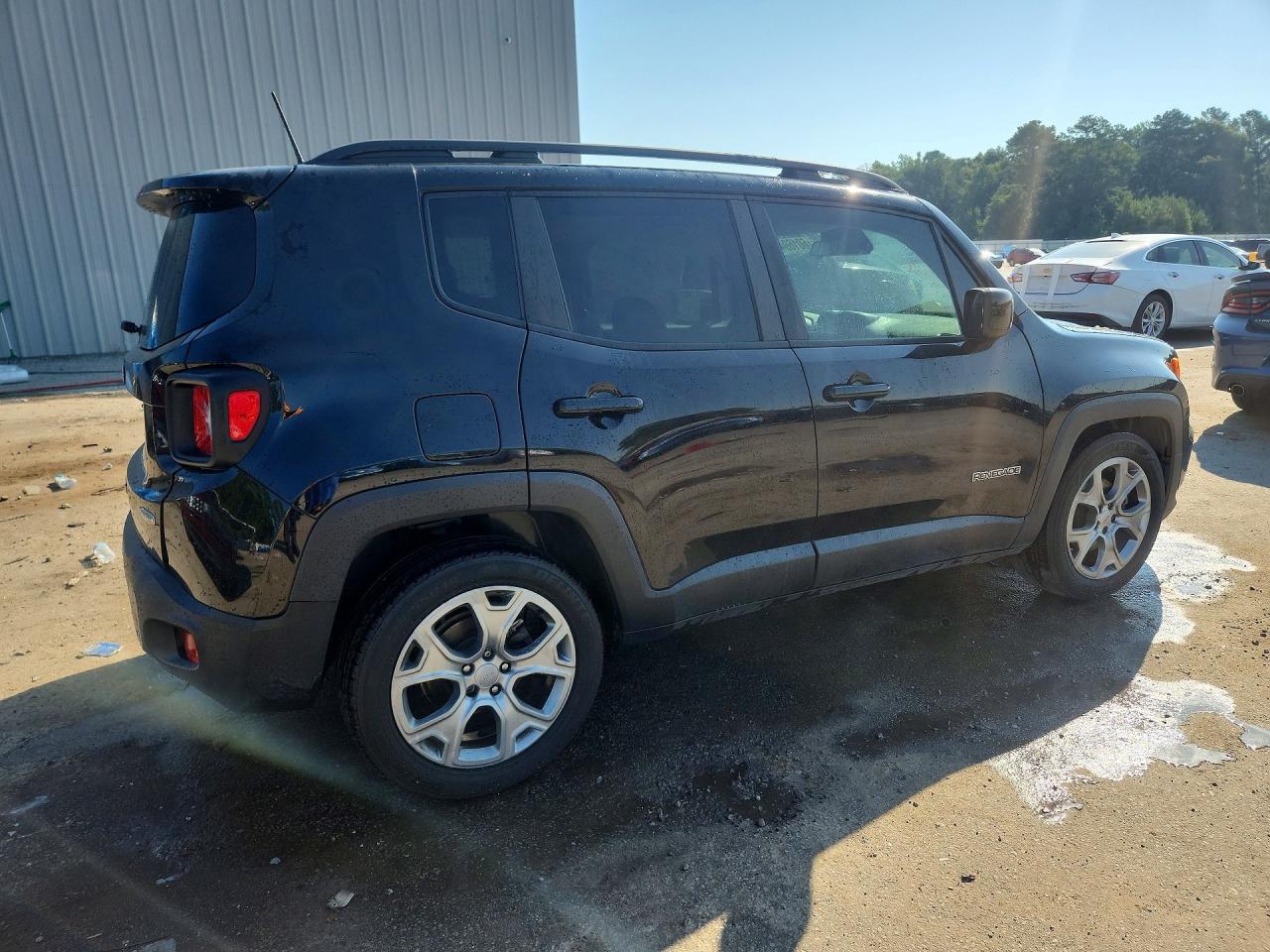 2019 Jeep Renegade Latitude Черный vin: ZACNJABB6KPK59206
