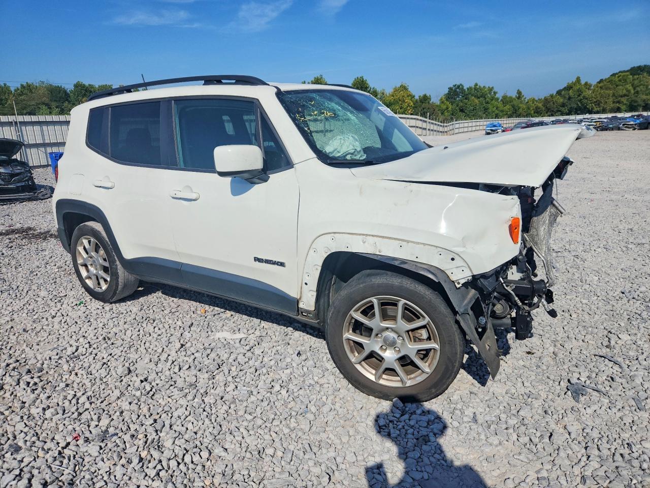2020 Jeep Renegade Latitude White vin: ZACNJABB6LPL83543