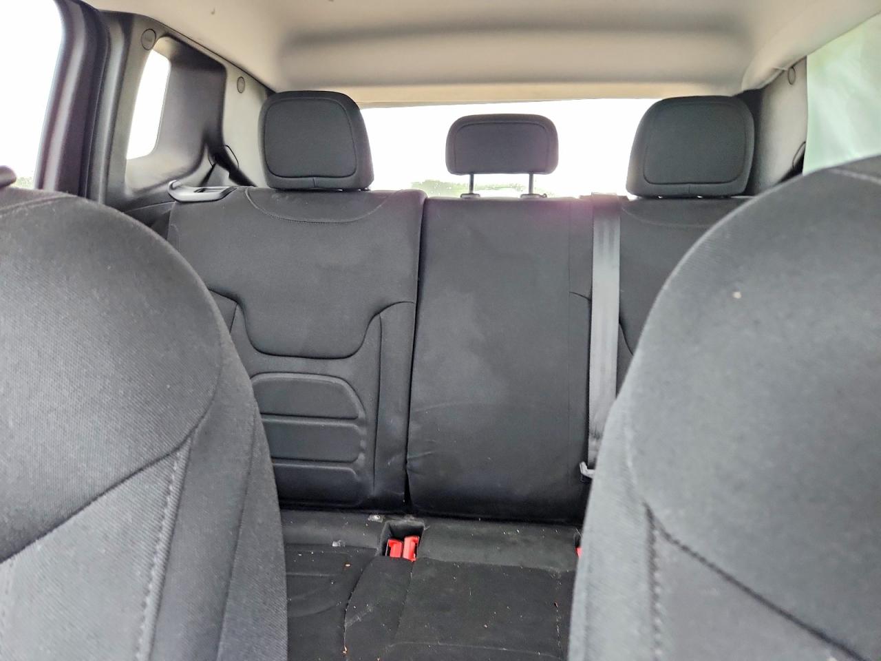 2019 Jeep Renegade Latitude Black vin: ZACNJABB9KPK59779