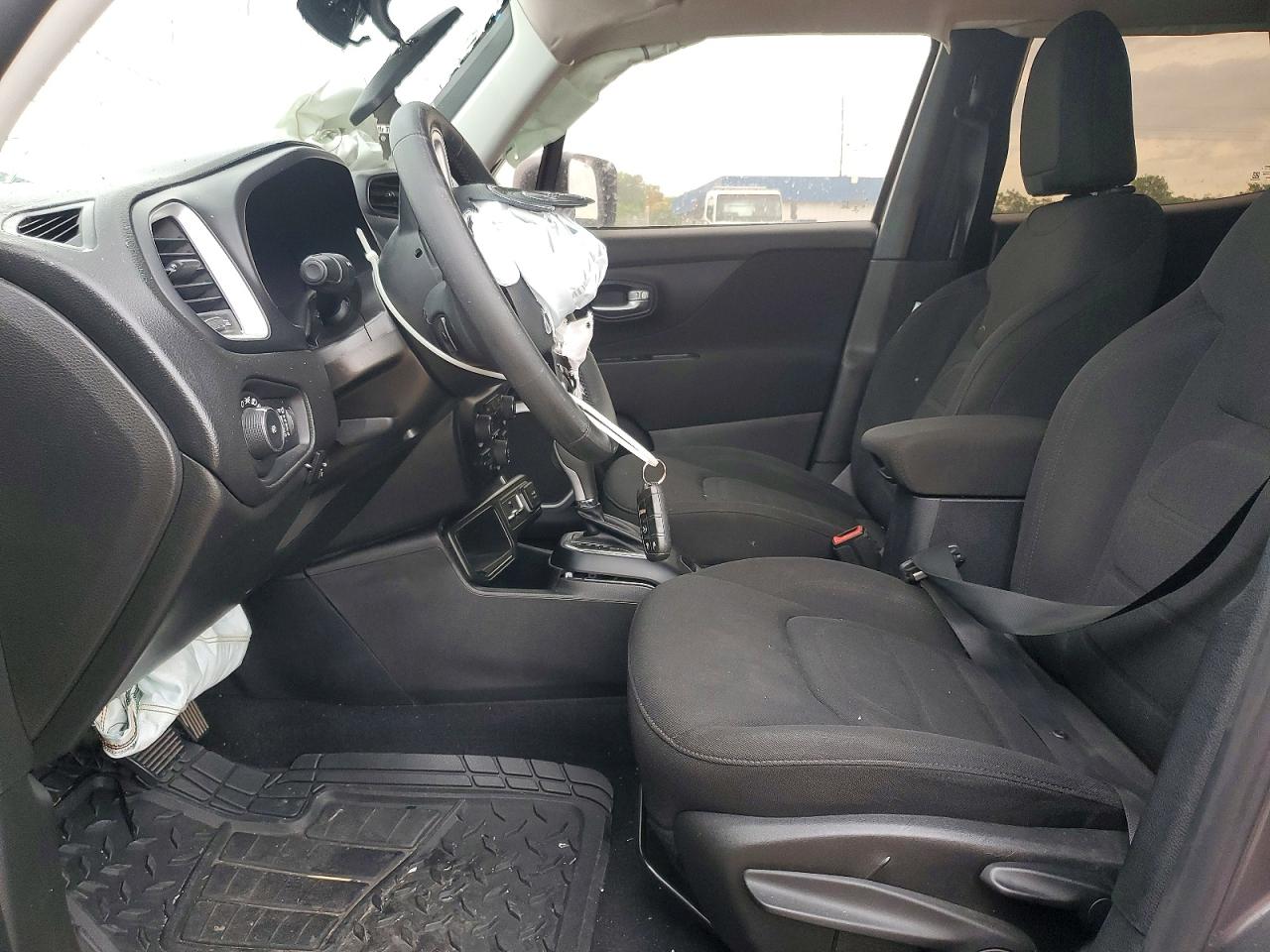 2019 Jeep Renegade Latitude Charcoal vin: ZACNJABB9KPK78011