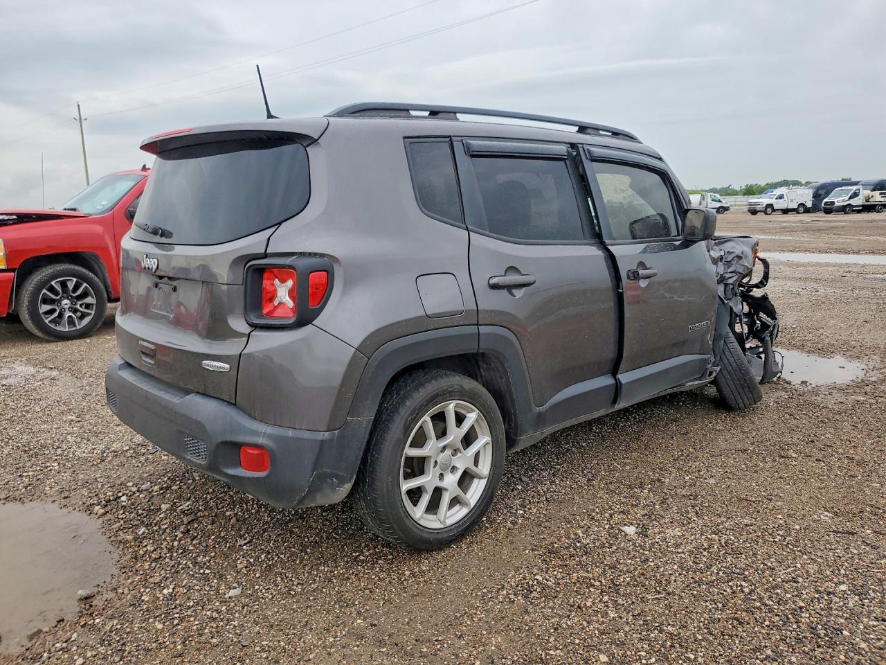 2019 Jeep Renegade Latitude Charcoal vin: ZACNJABB9KPK78011