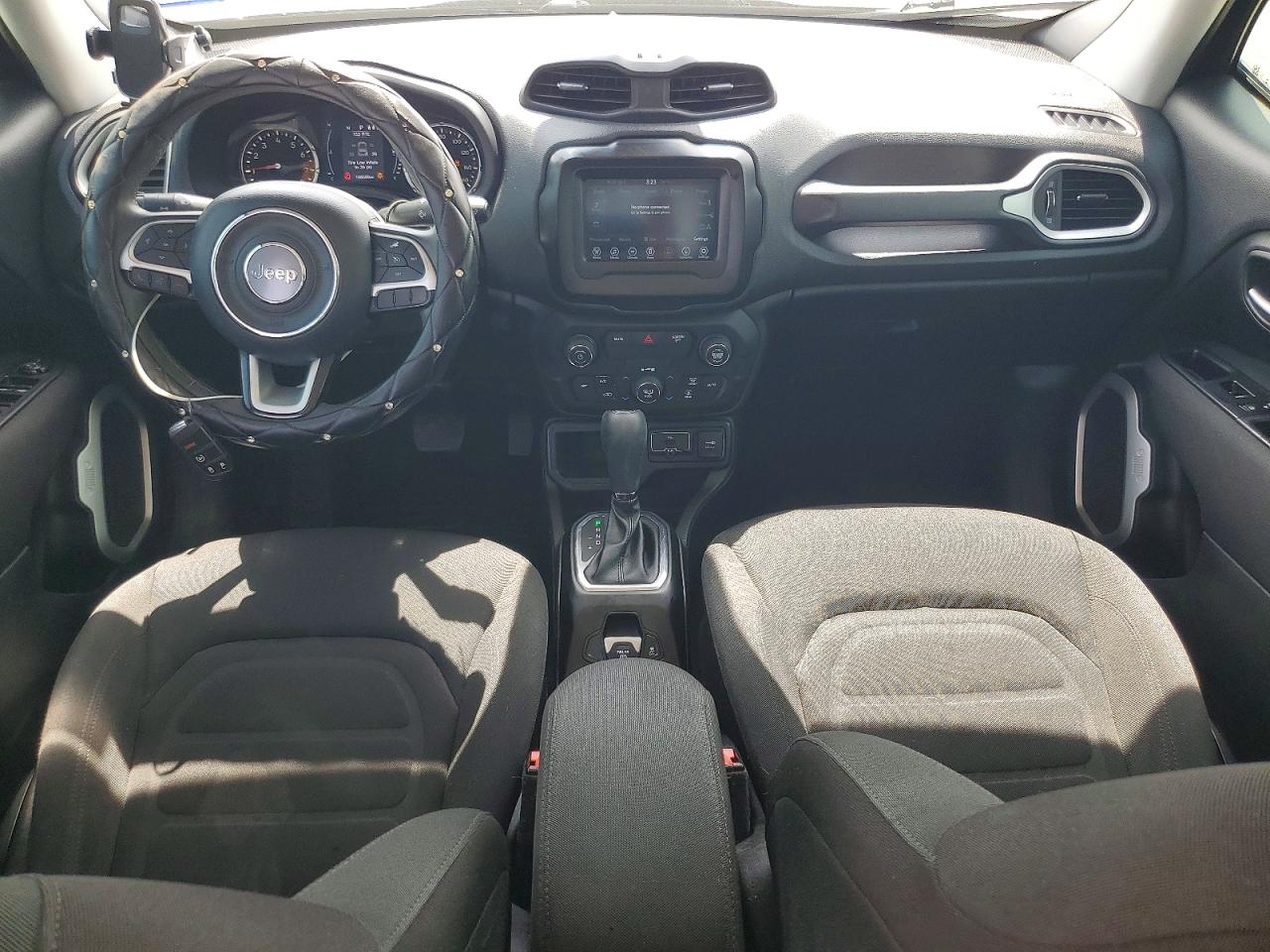 2019 Jeep Renegade Latitude Черный vin: ZACNJABBXKPK63047