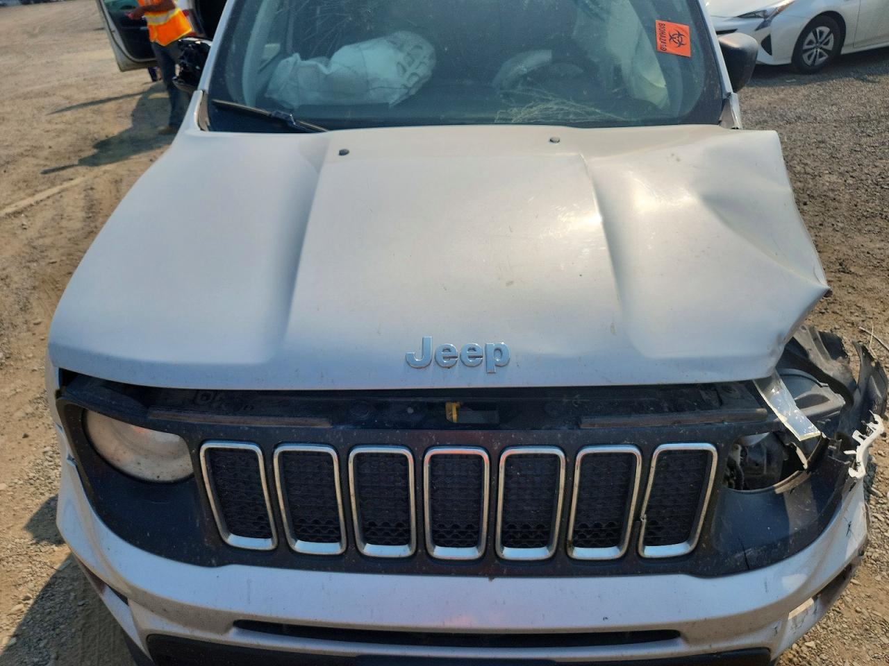 2019 Jeep Renegade Sport Silver vin: ZACNJBAB6KPK03354