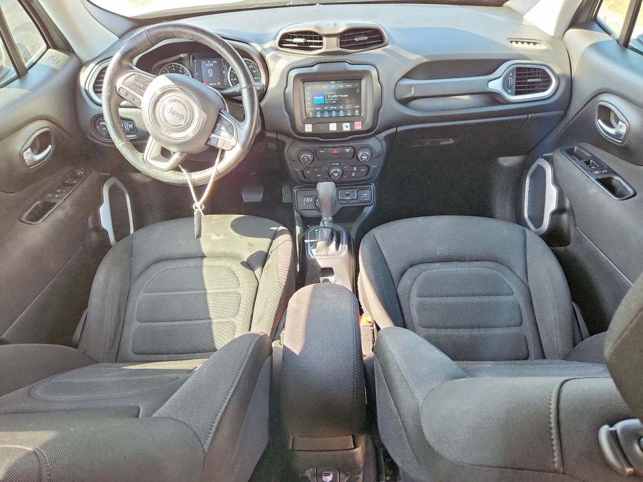 2019 Jeep Renegade Latitude Gray vin: ZACNJBBB0KPK64326