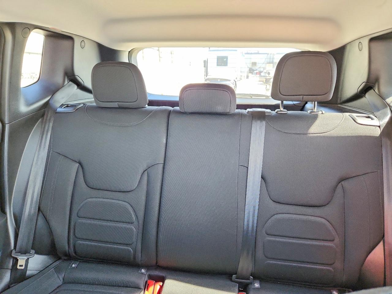 2019 Jeep Renegade Latitude Gray vin: ZACNJBBB0KPK64326